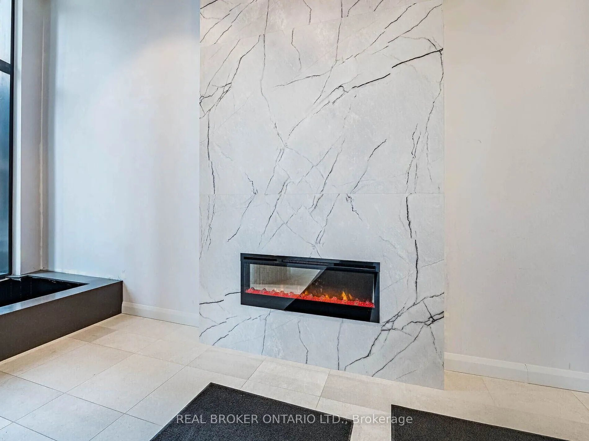 38 Annie Craig Drive S, #2906