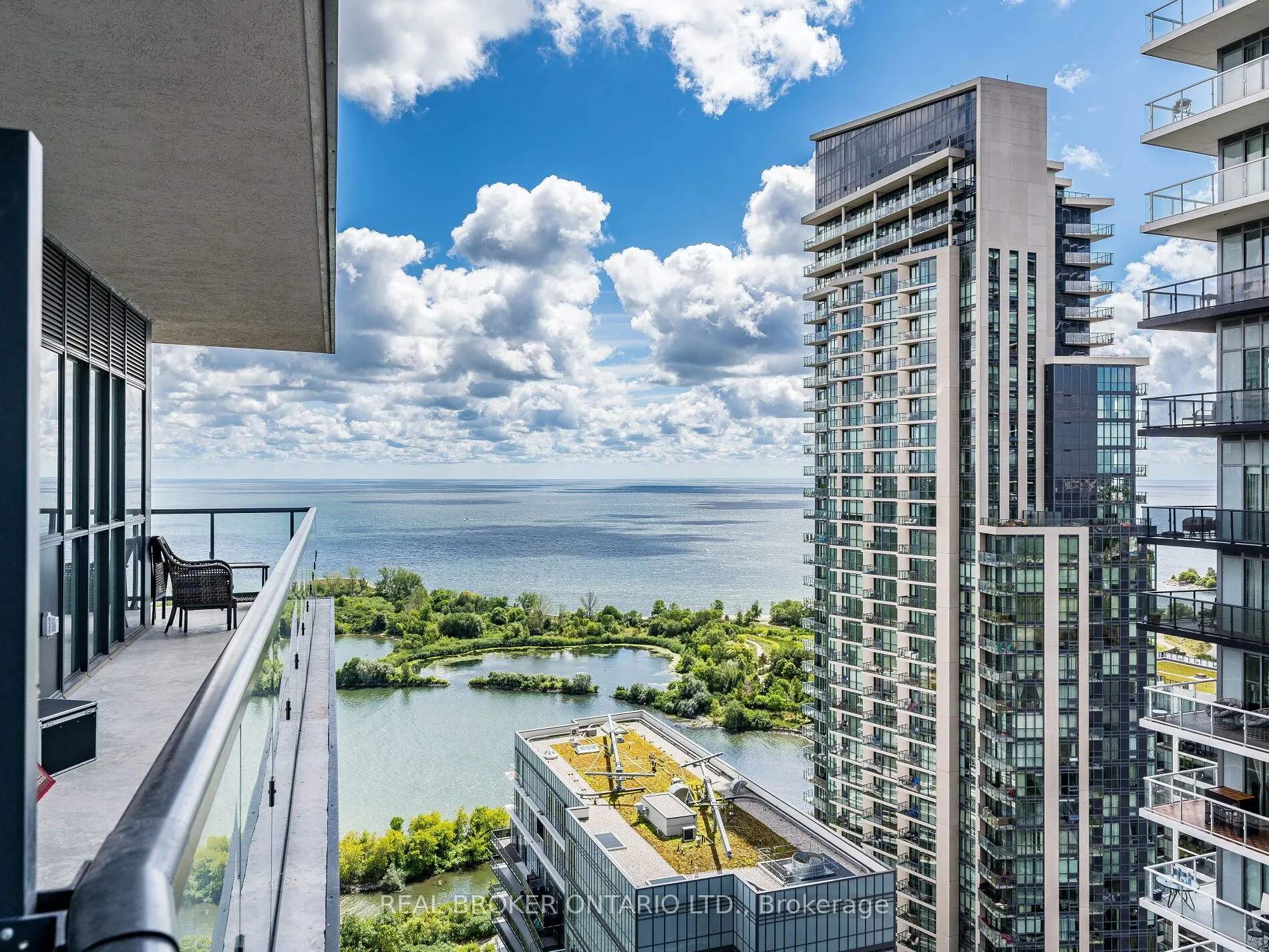 38 Annie Craig Drive S, #2906