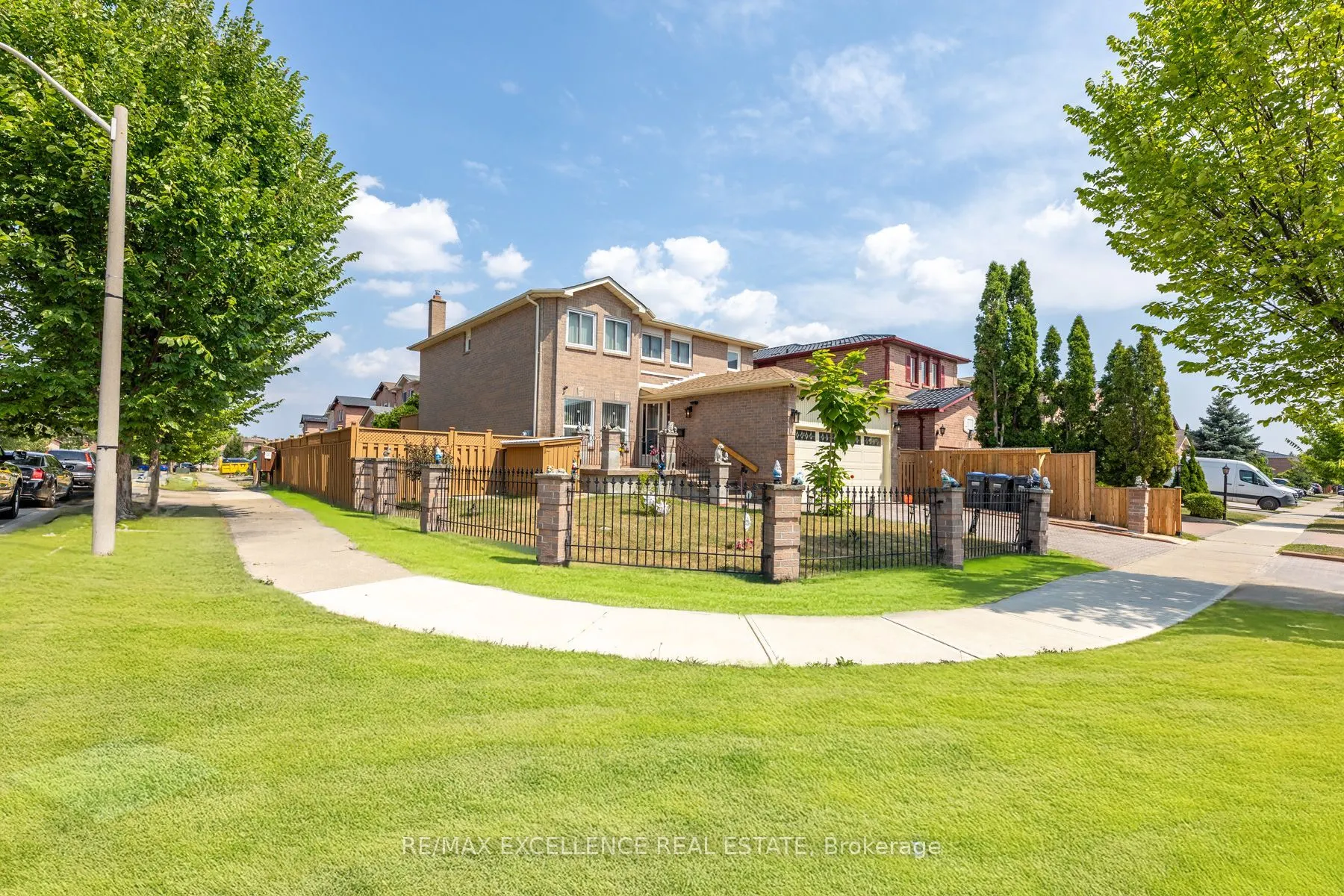 55 Atkins Circle