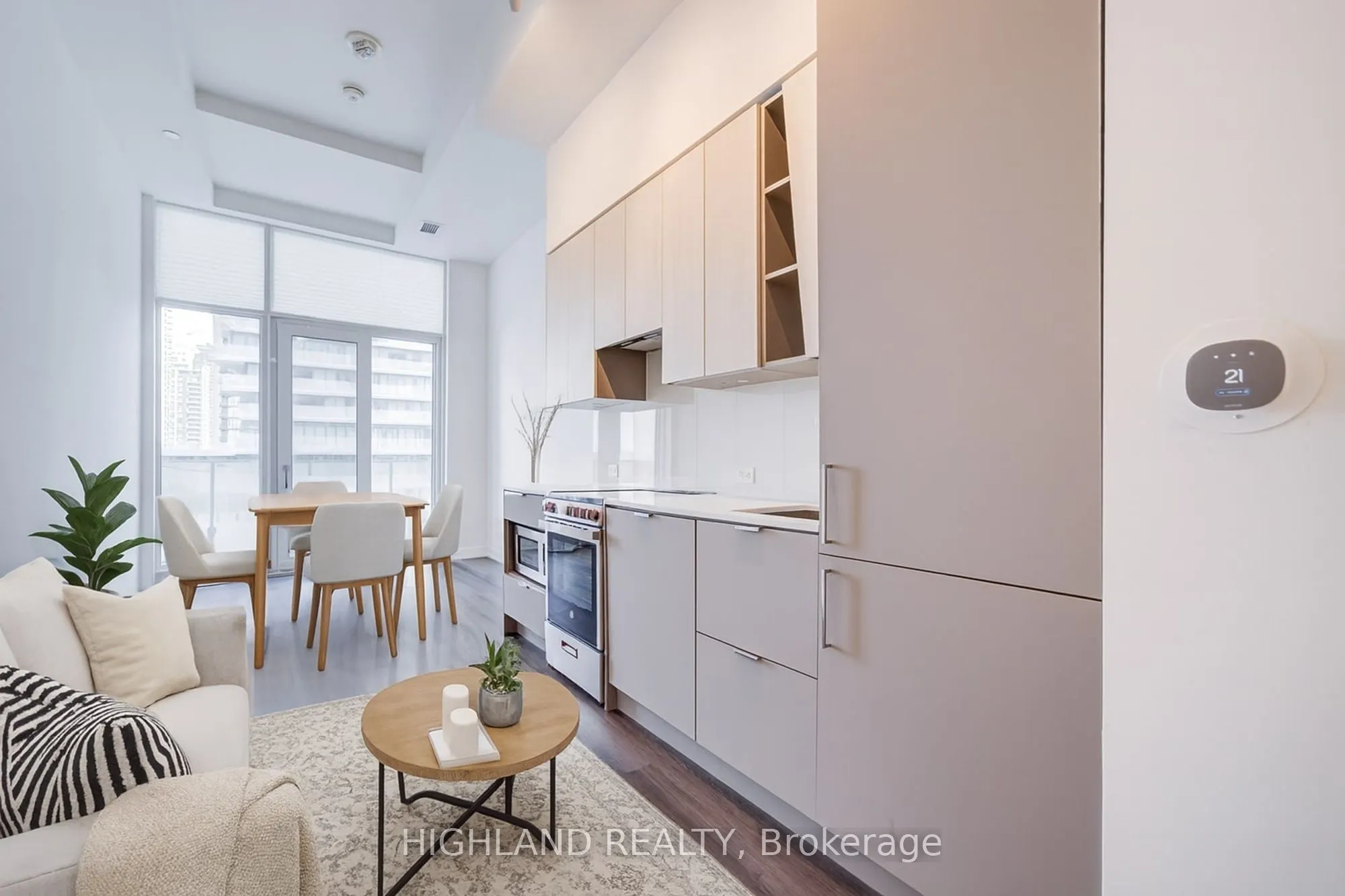 3883 Quartz Road, #603