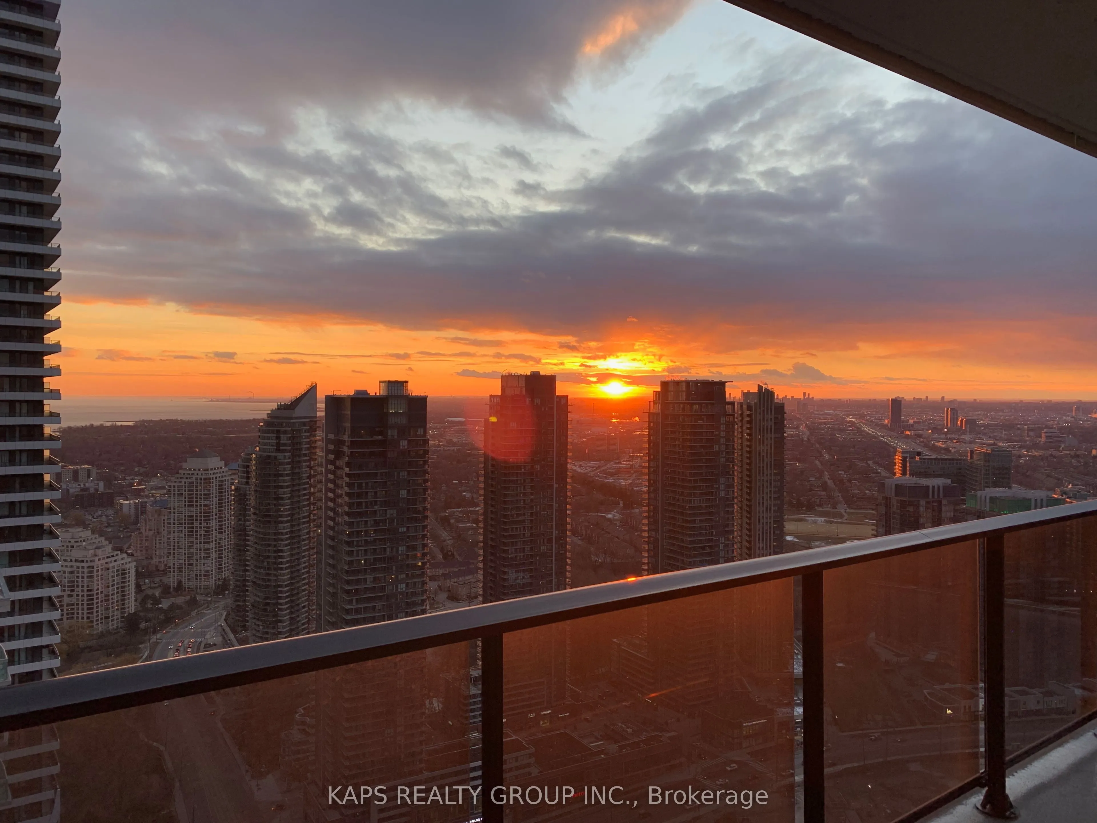 70 Annie Craig Drive, #4707