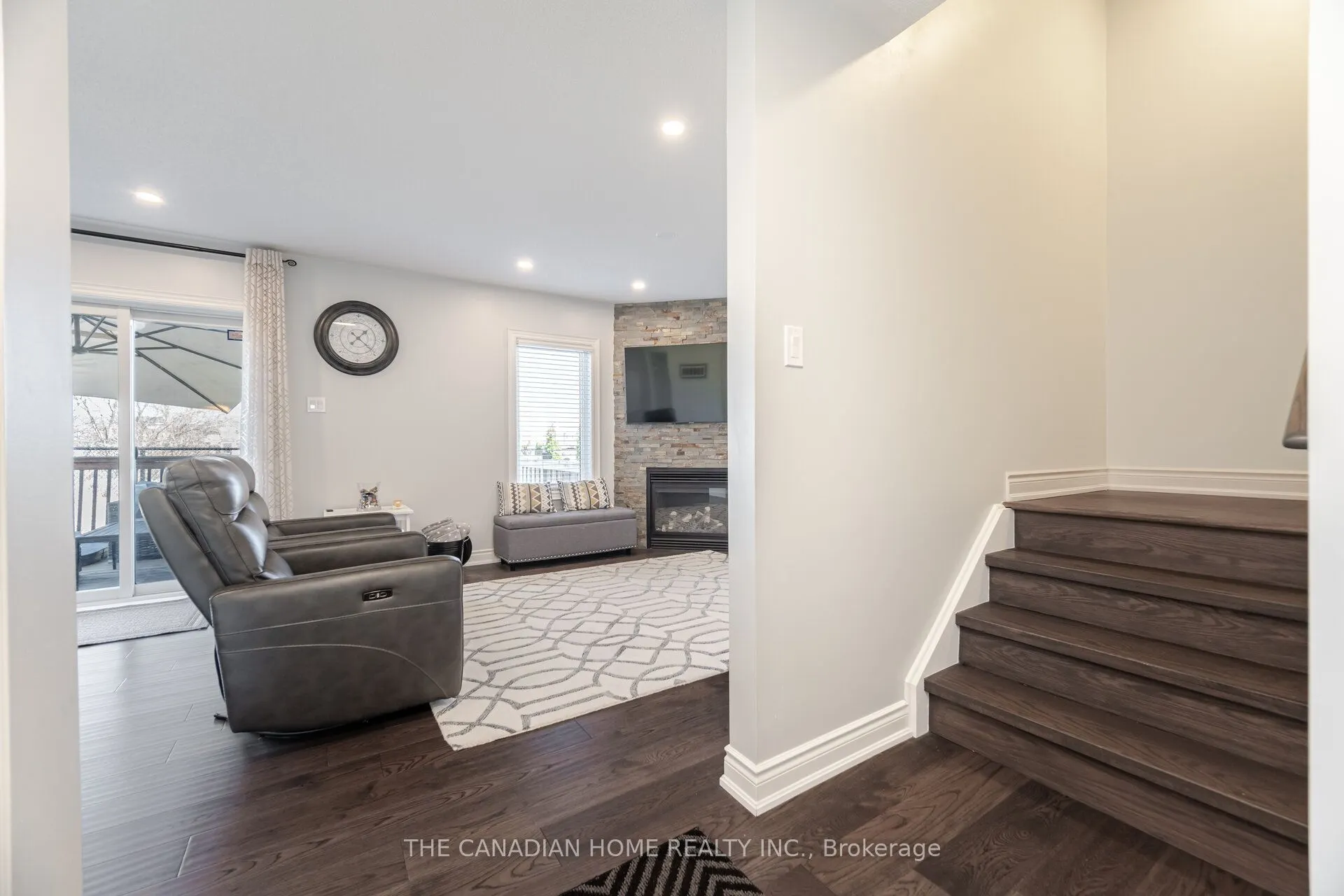 2439 Baronwood Drive