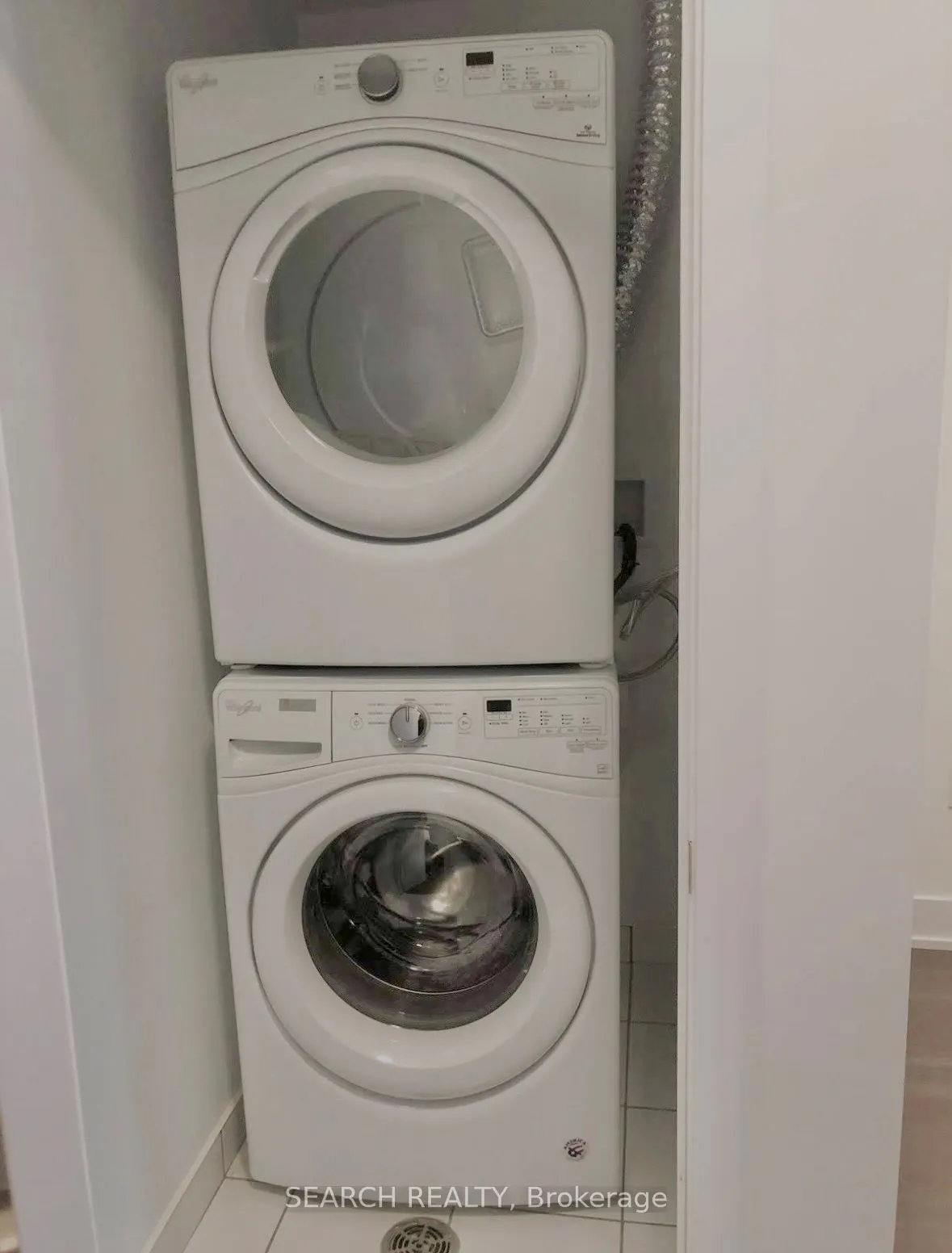 20 Shore Breeze Drive, #406