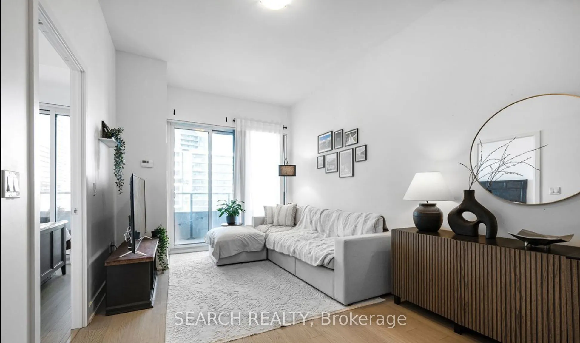 20 Shore Breeze Drive, #406