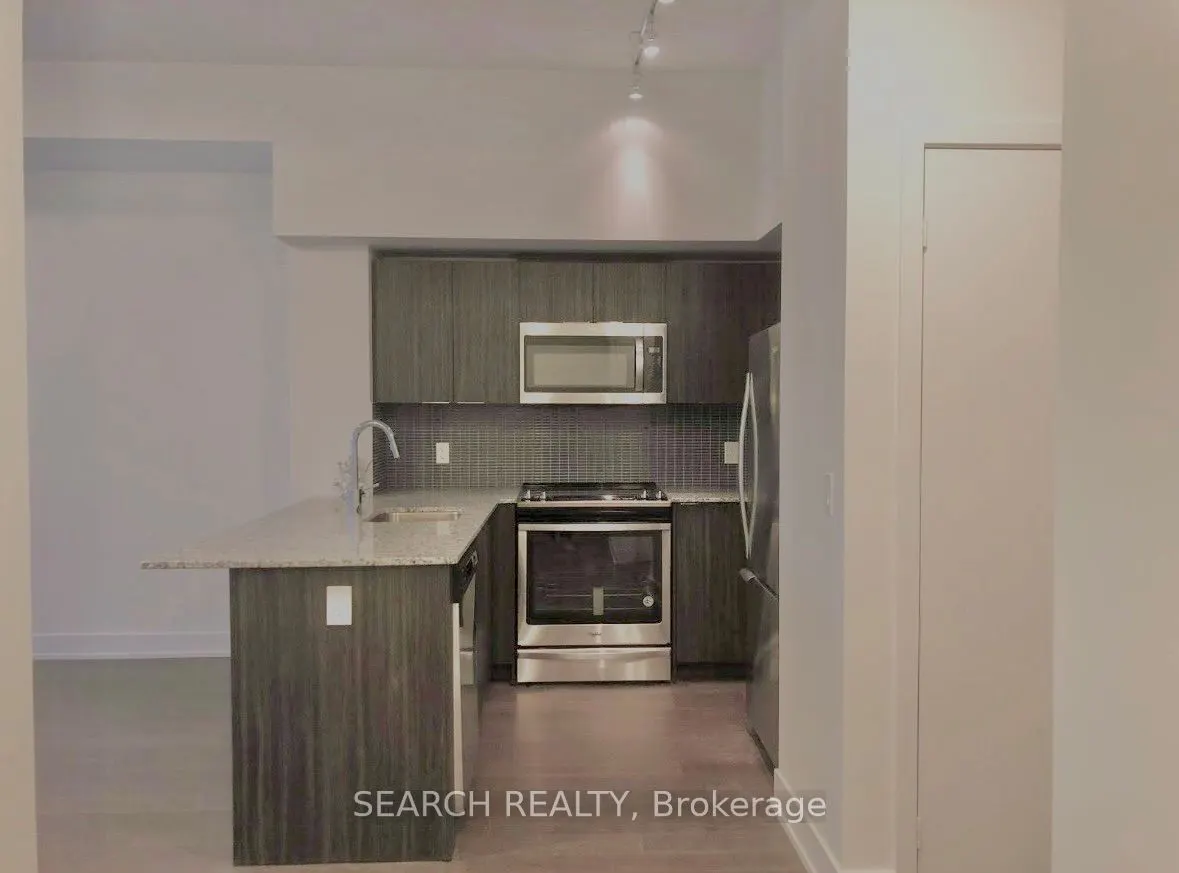 20 Shore Breeze Drive, #406