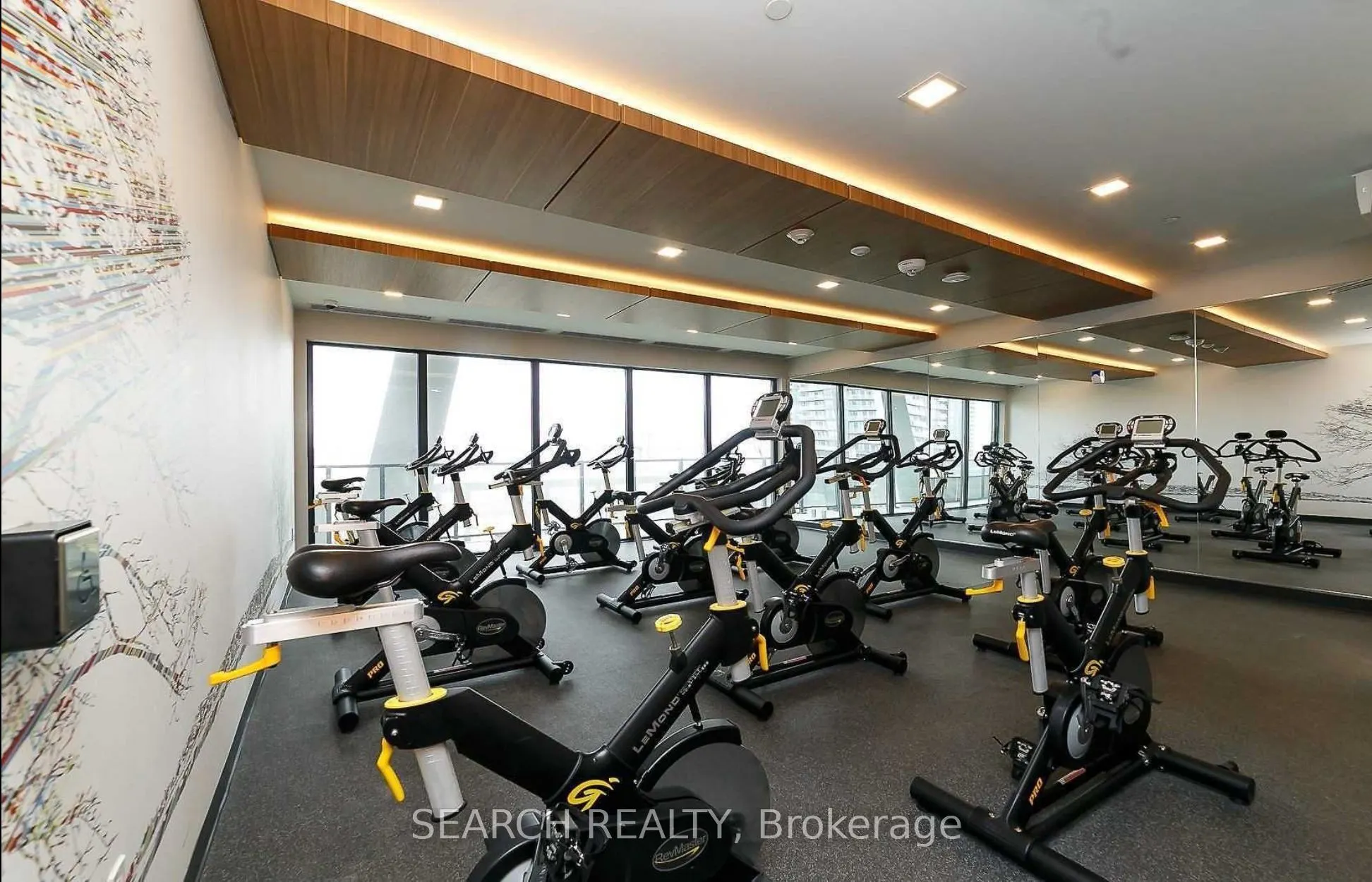 20 Shore Breeze Drive, #406