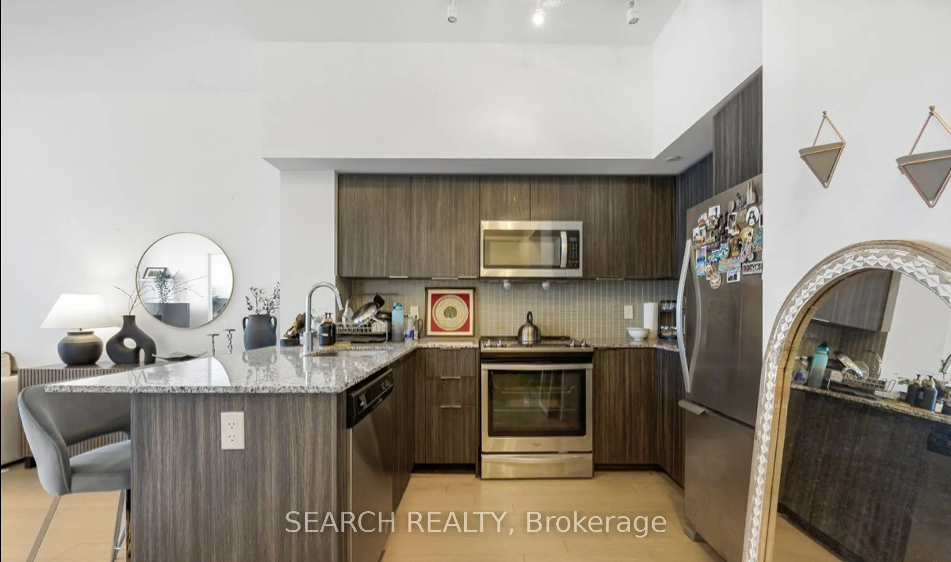 20 Shore Breeze Drive, #406