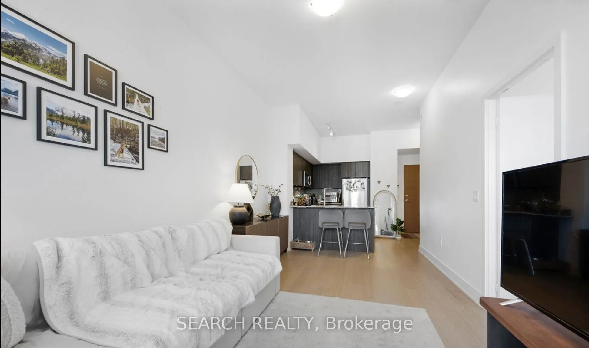 20 Shore Breeze Drive, #406