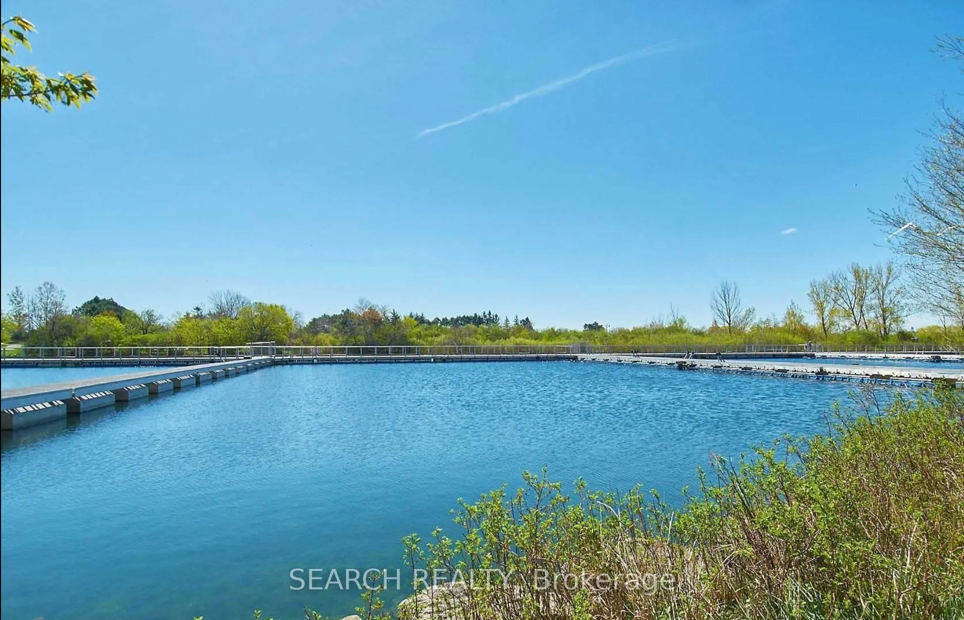 20 Shore Breeze Drive, #406