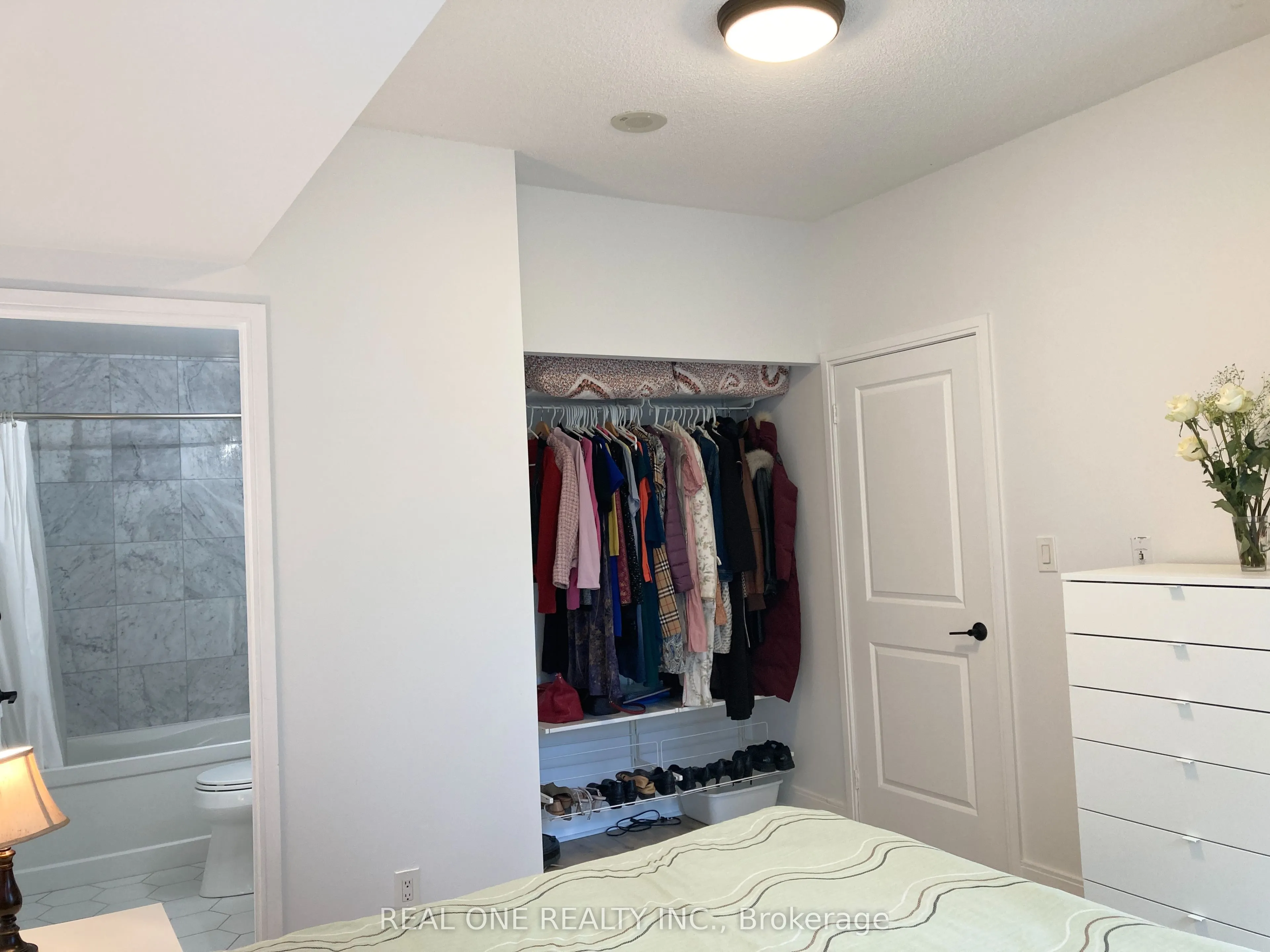 50 Absolute Avenue, #405