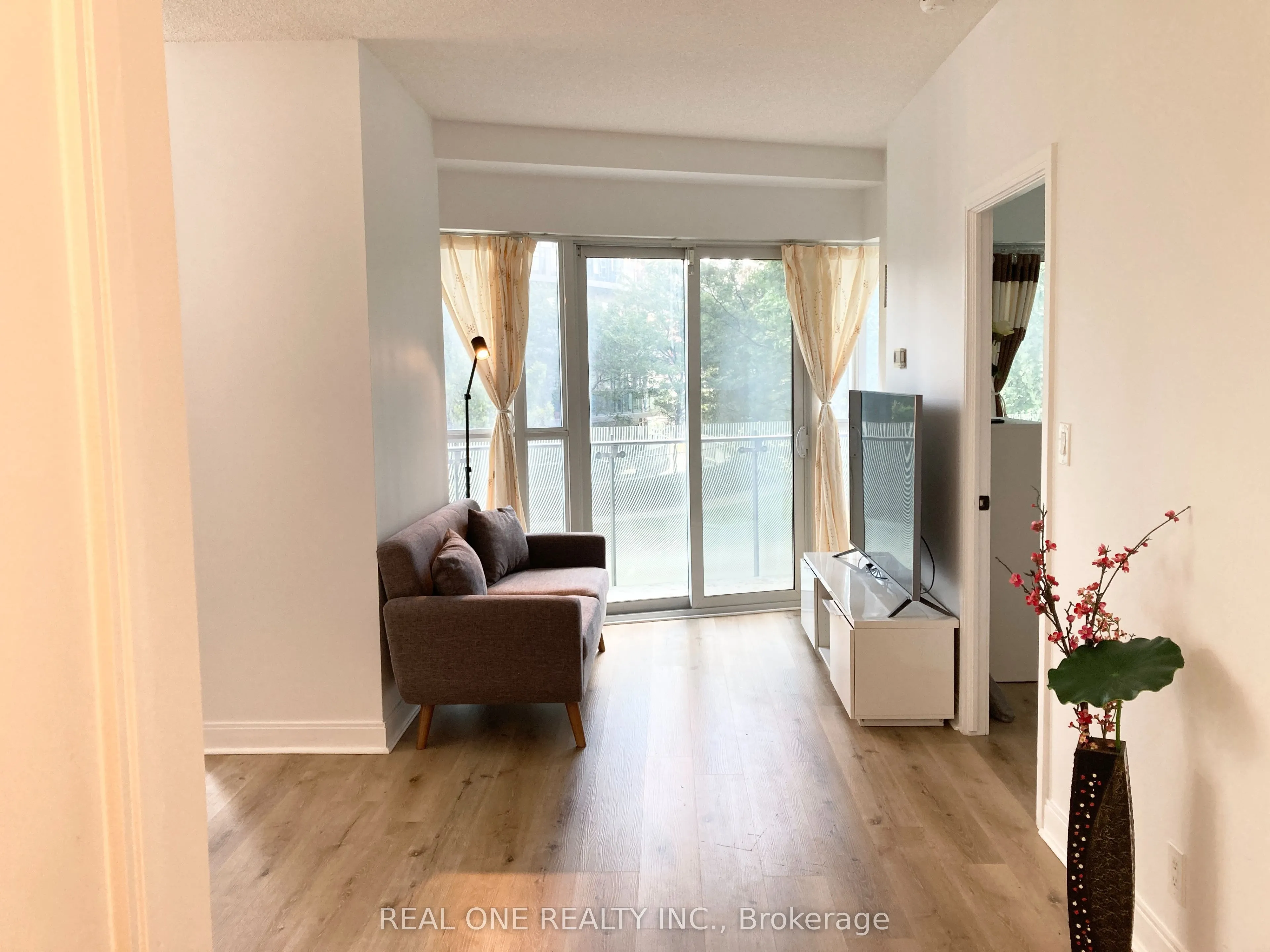 50 Absolute Avenue, #405