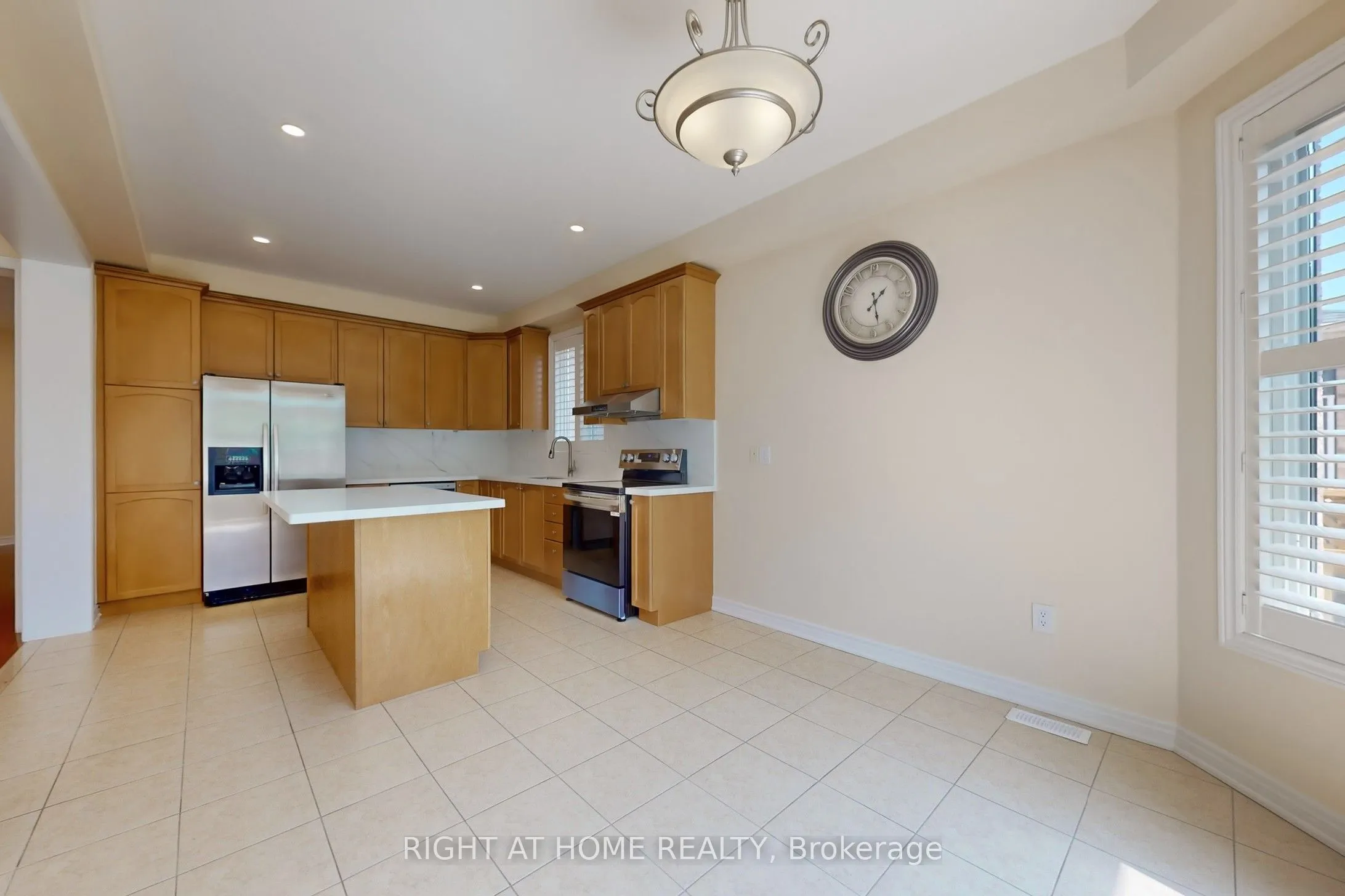 2472 North Ridge Trail S