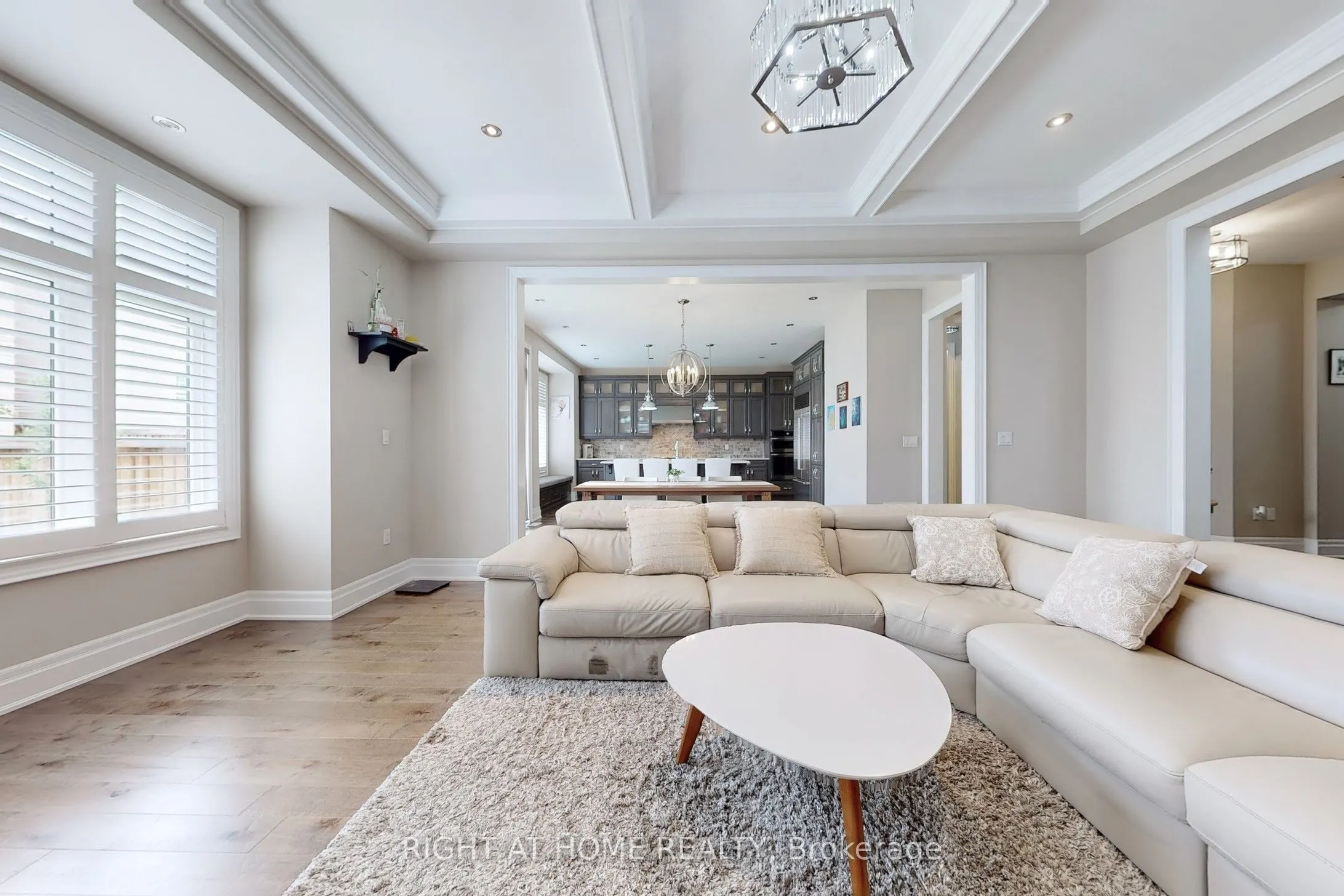 421 Ginger Gate N