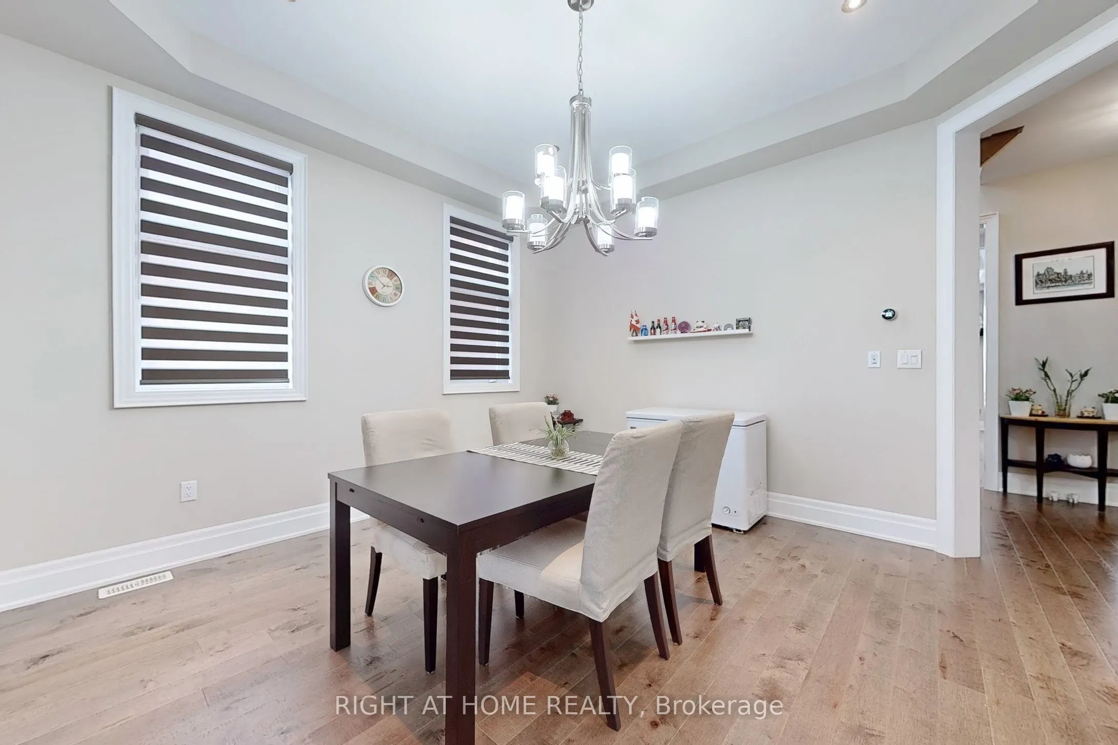 421 Ginger Gate N
