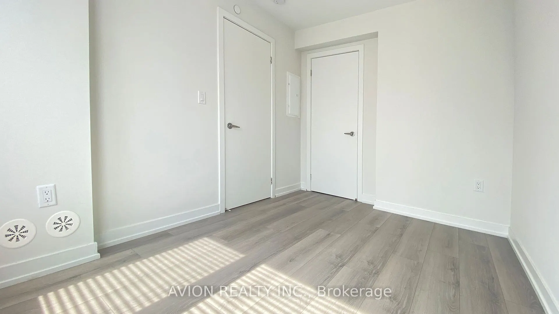 3546 Colonial Drive, ## 2