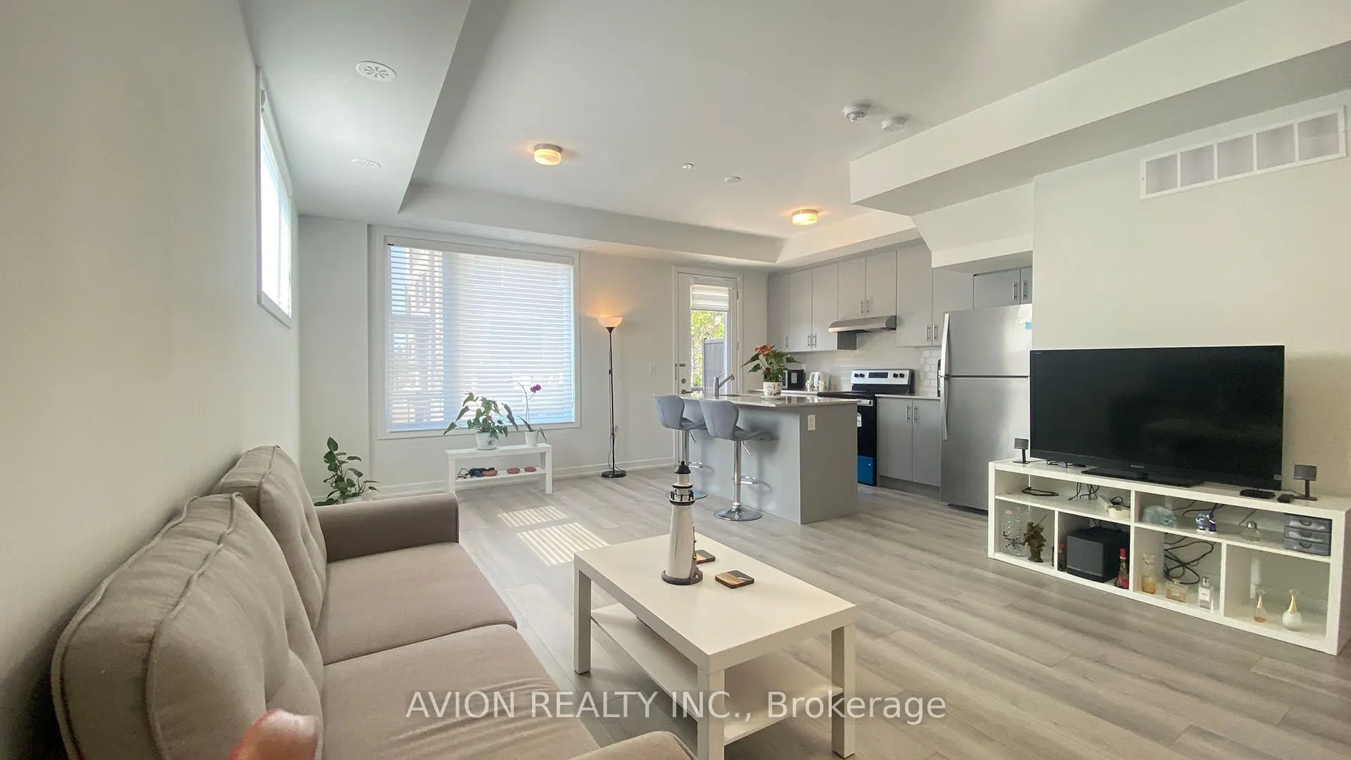 3546 Colonial Drive, ## 2