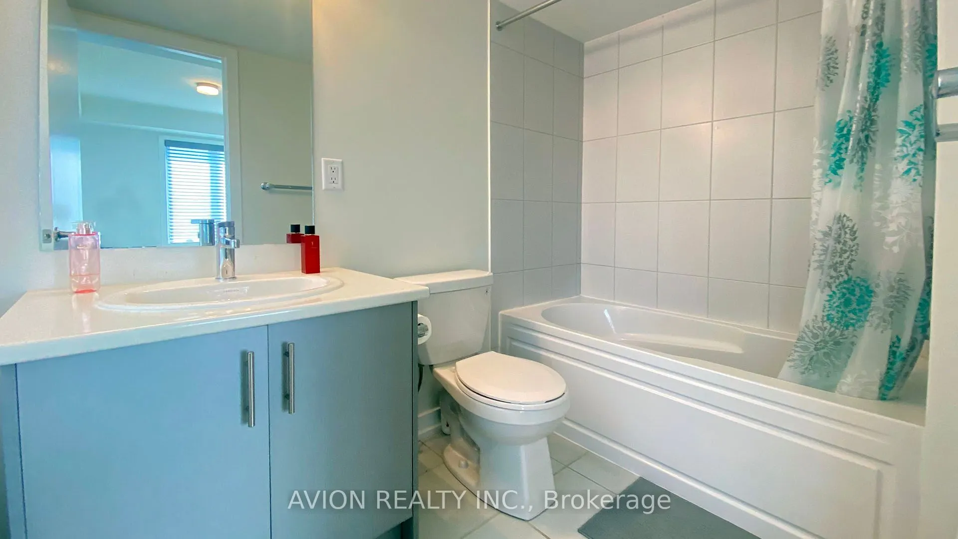 3546 Colonial Drive, ## 2