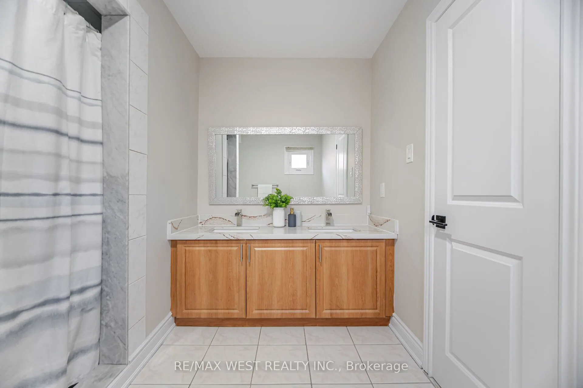 5088 Guildwood Way