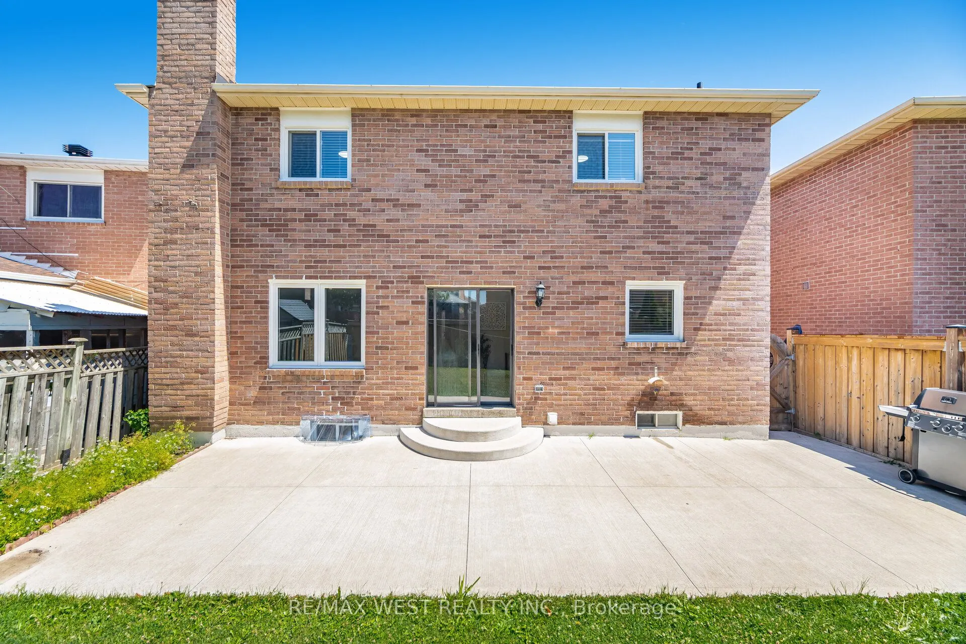 5088 Guildwood Way