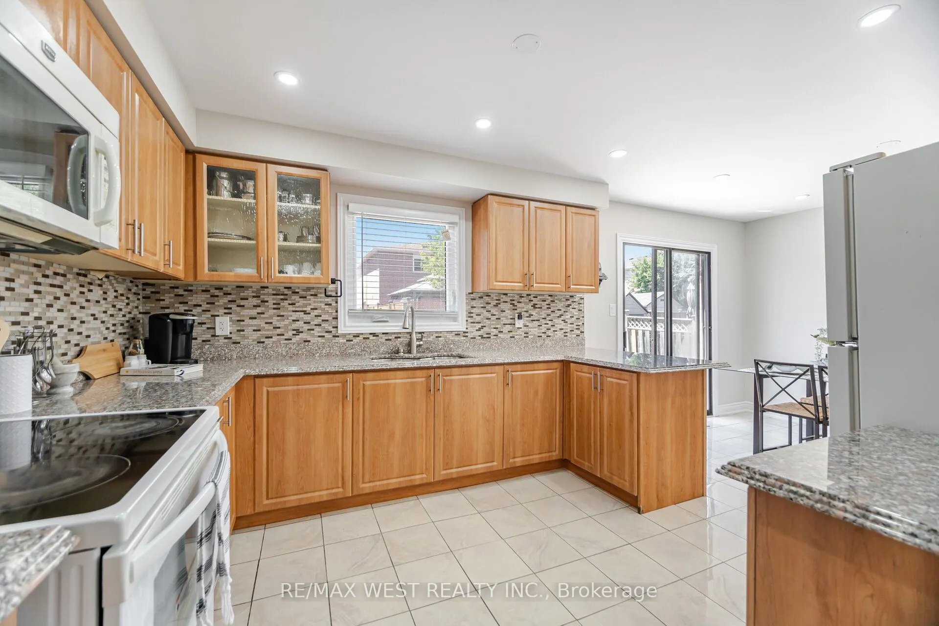5088 Guildwood Way