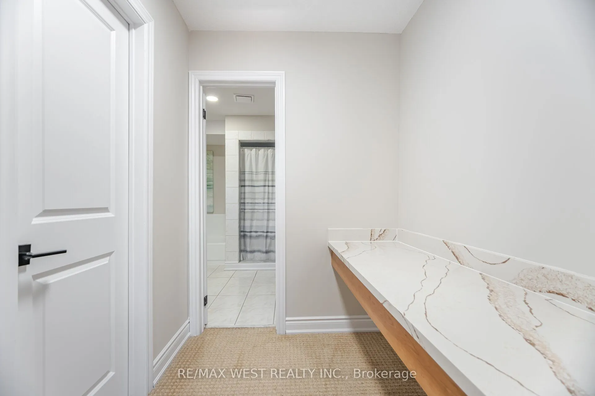 5088 Guildwood Way