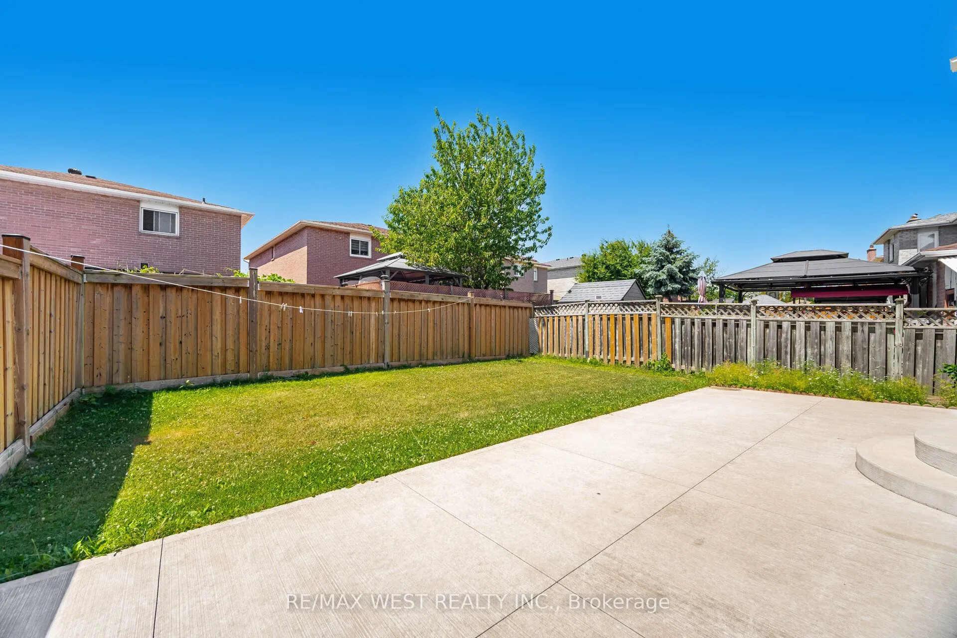 5088 Guildwood Way