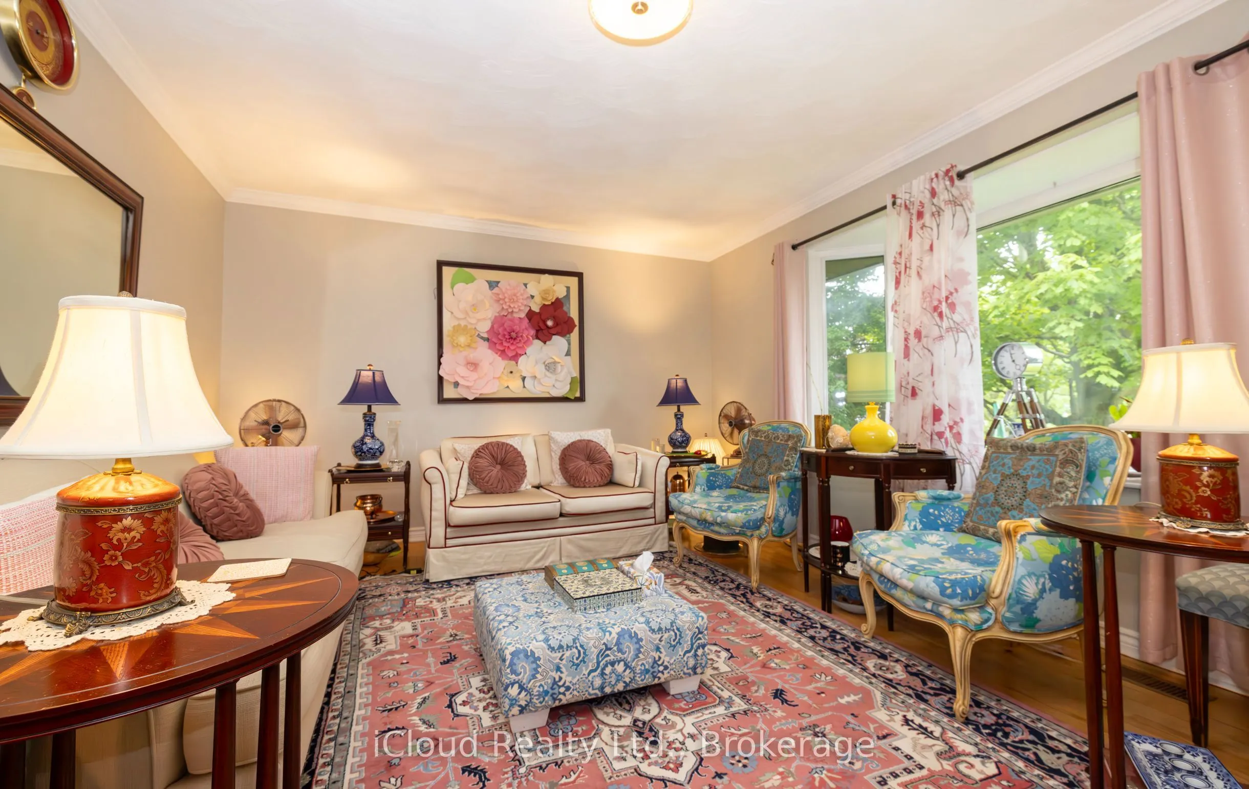 371 Meadowbrook Drive