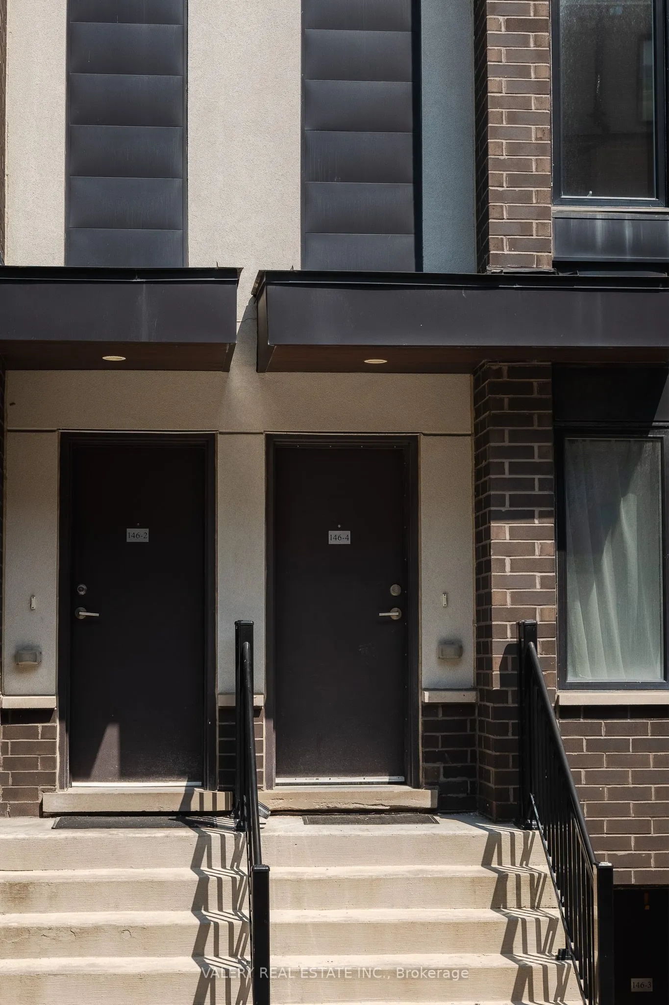 146 William Duncan Road, #4