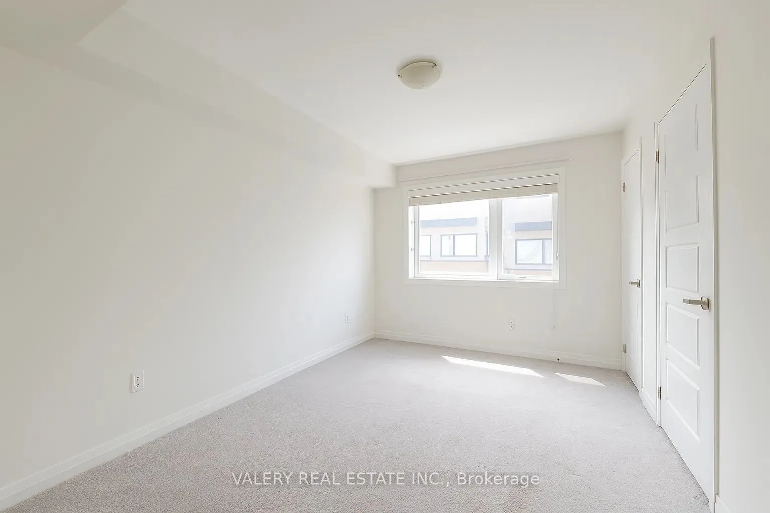 146 William Duncan Road, #4