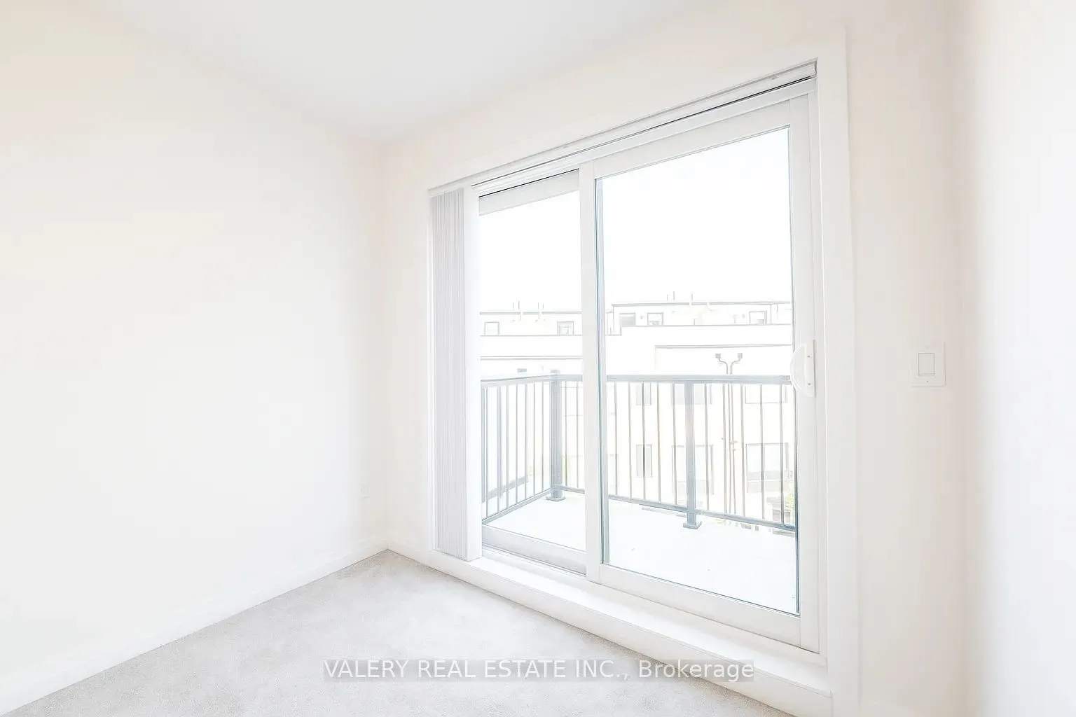 146 William Duncan Road, #4