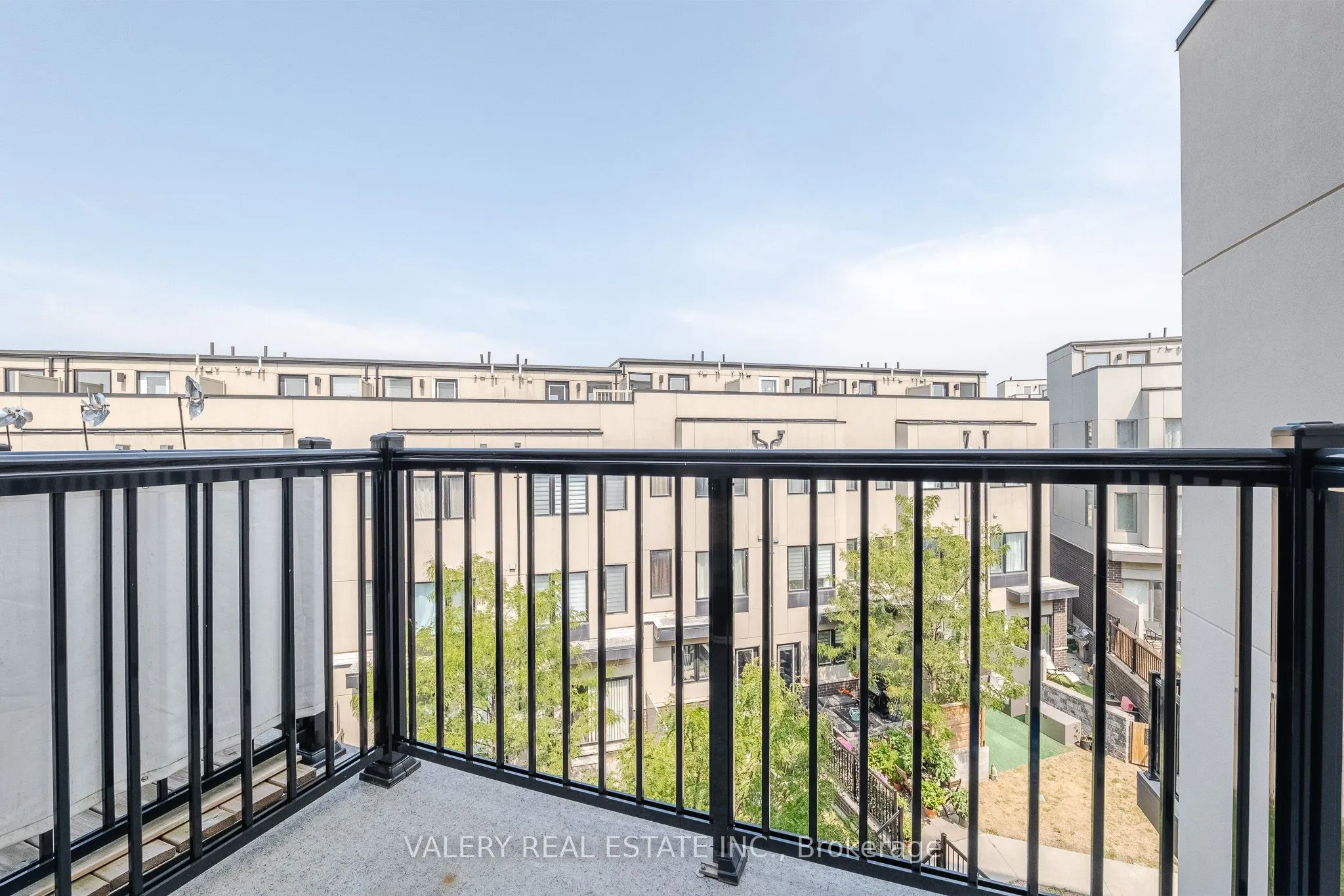 146 William Duncan Road, #4