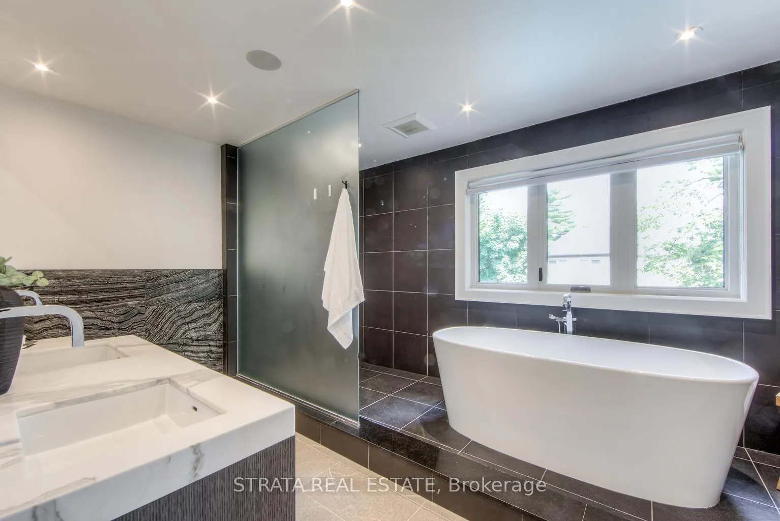 33 Shadwick Drive