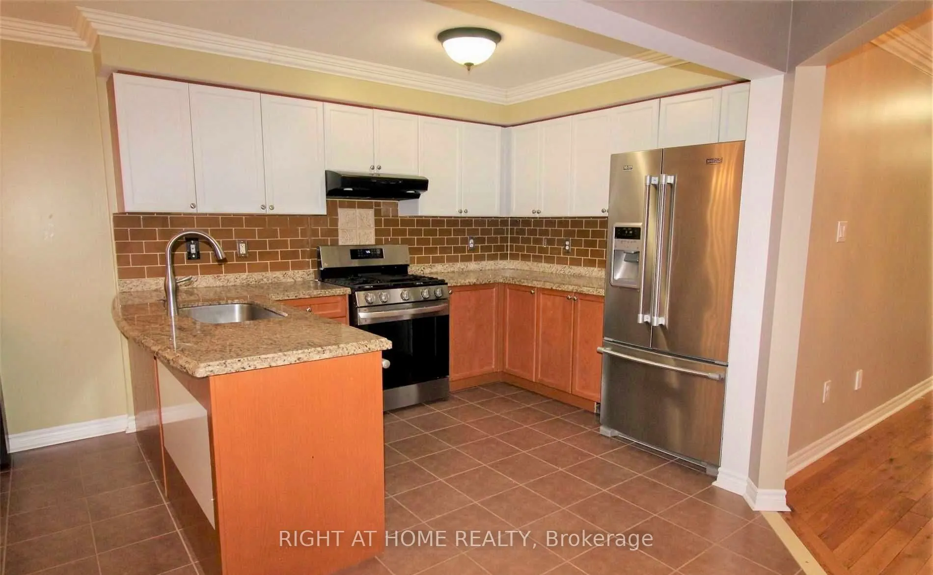 43 Bushmill Circle, #Upper
