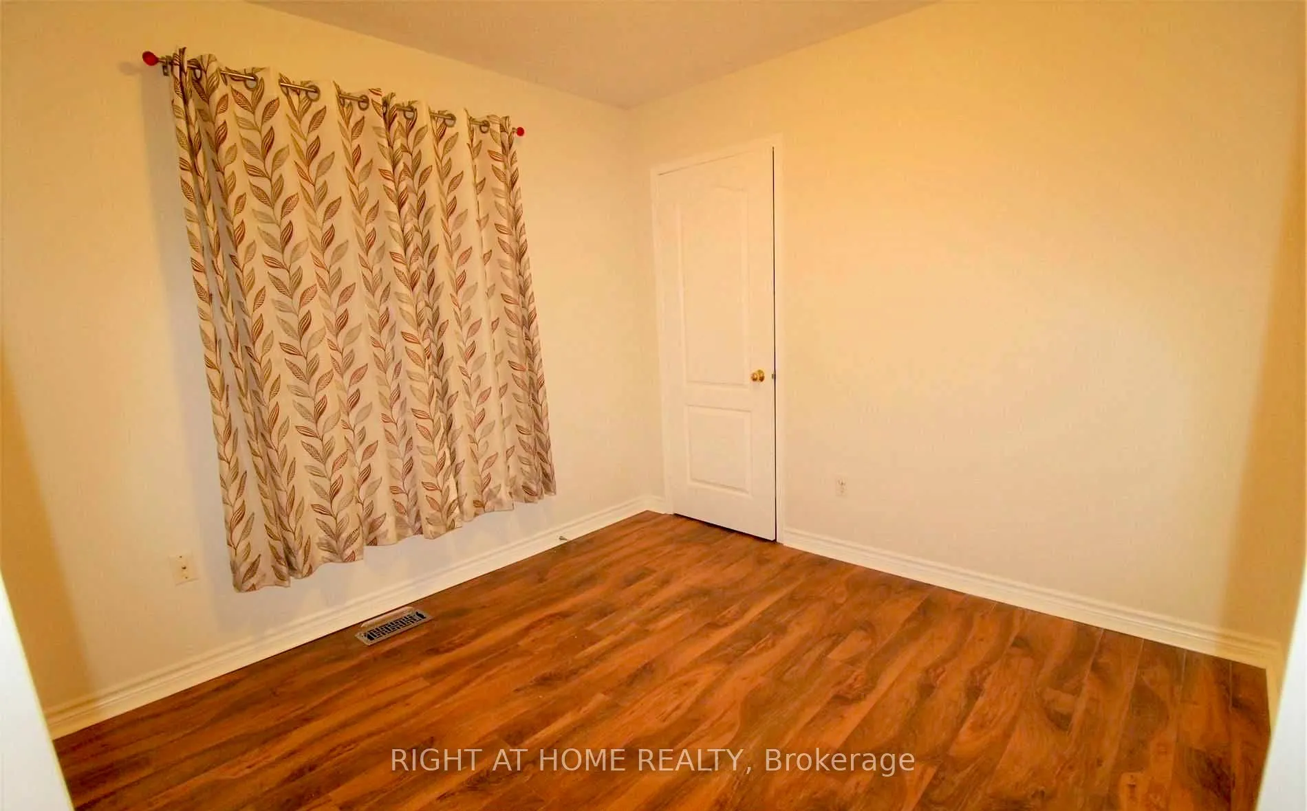 43 Bushmill Circle, #Upper