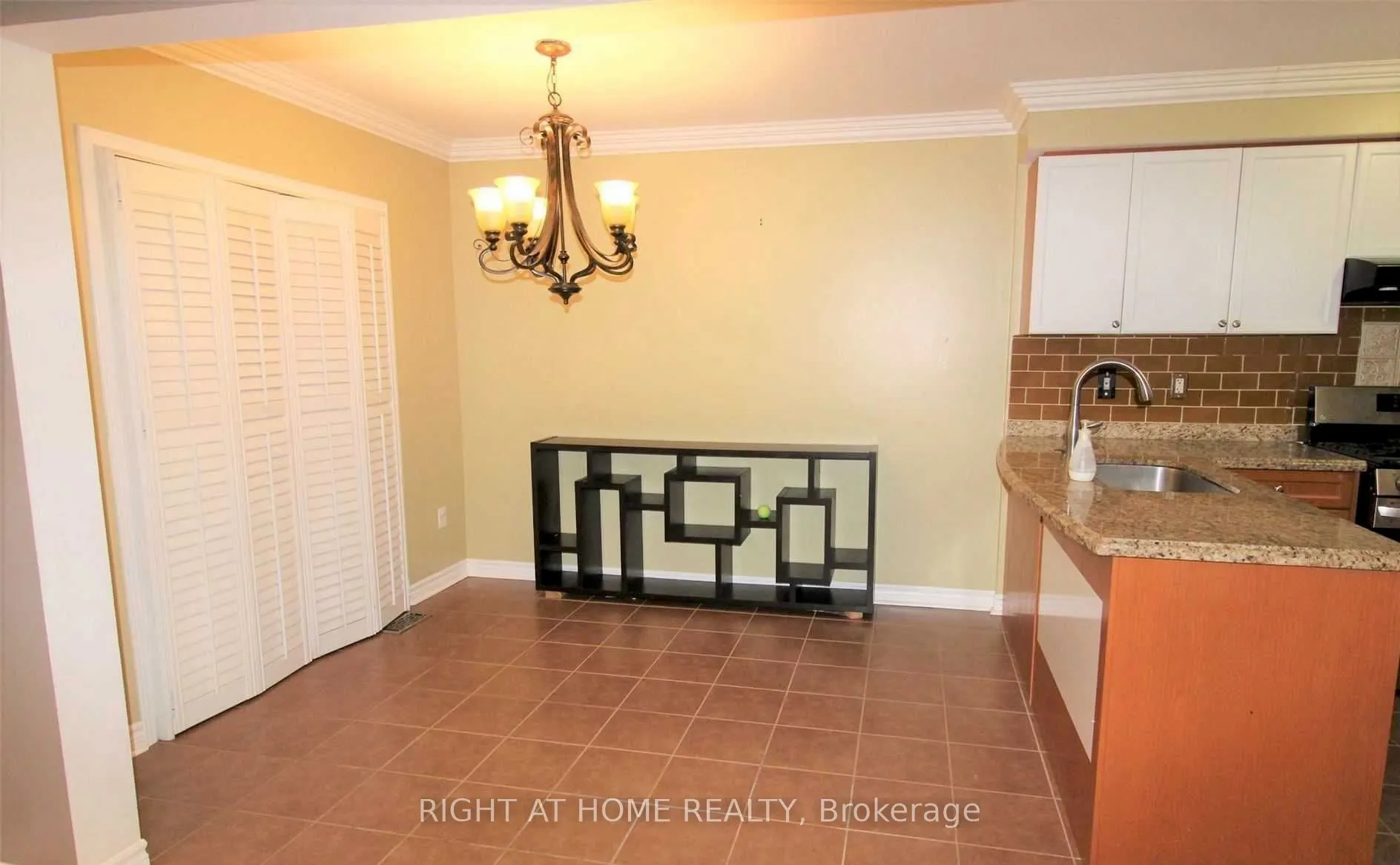 43 Bushmill Circle, #Upper