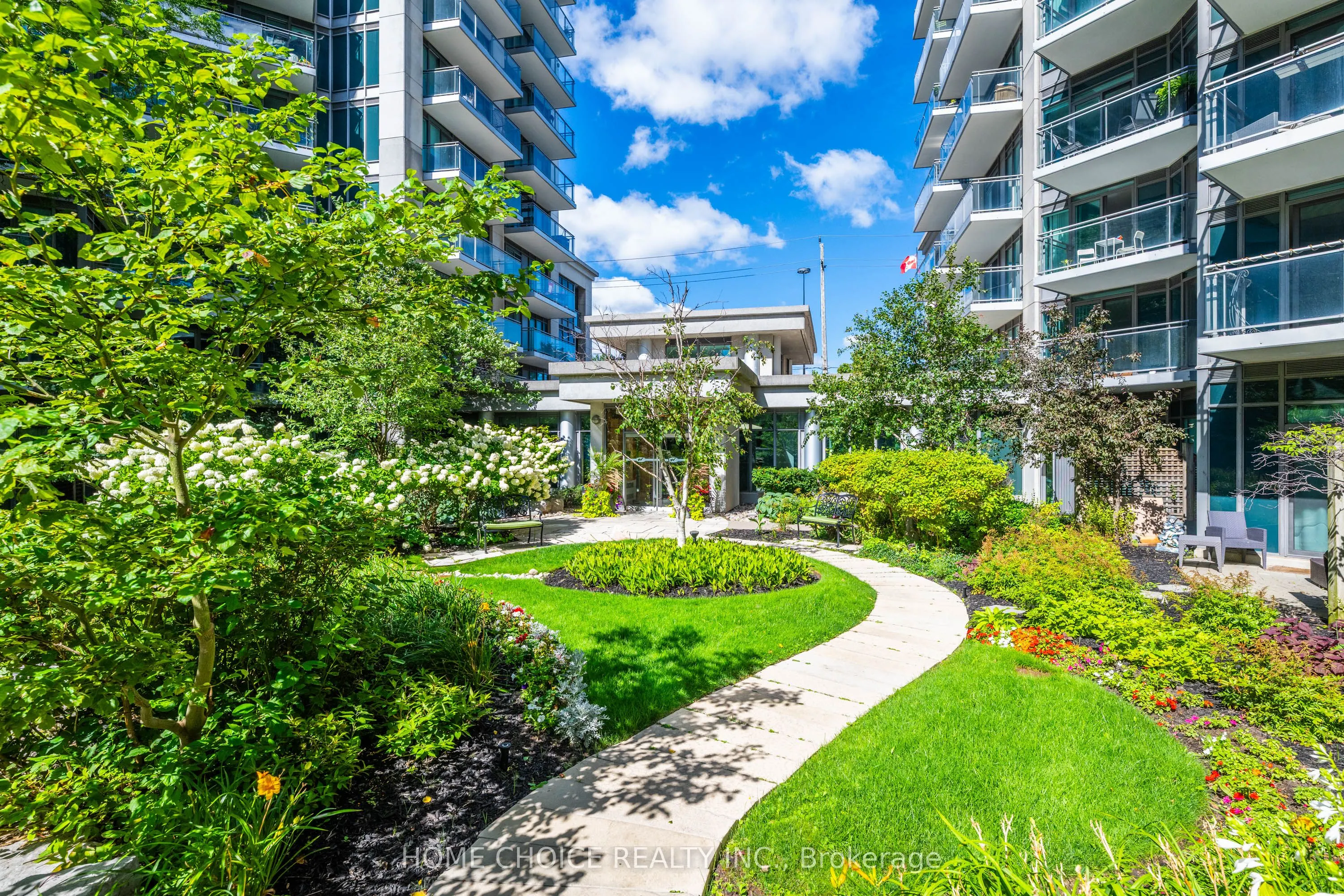 2121 Lake Shore Boulevard W, #706