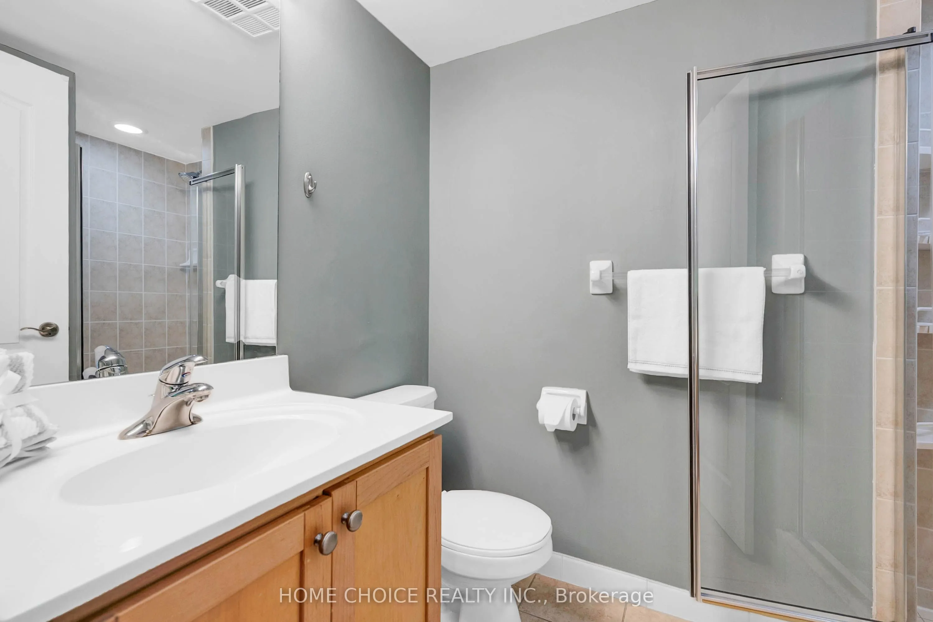 2121 Lake Shore Boulevard W, #706