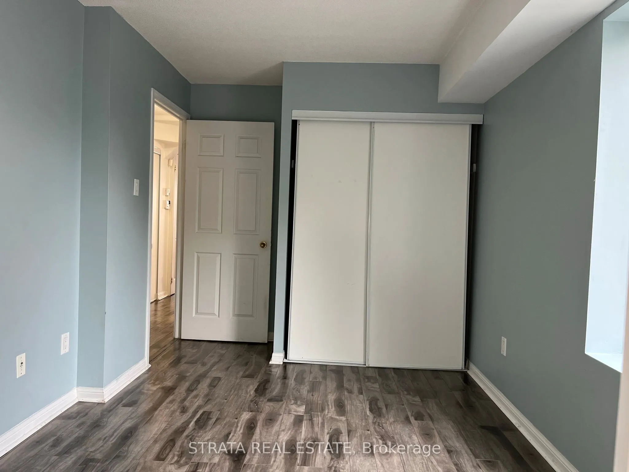 85 George Appleton Way, #2042