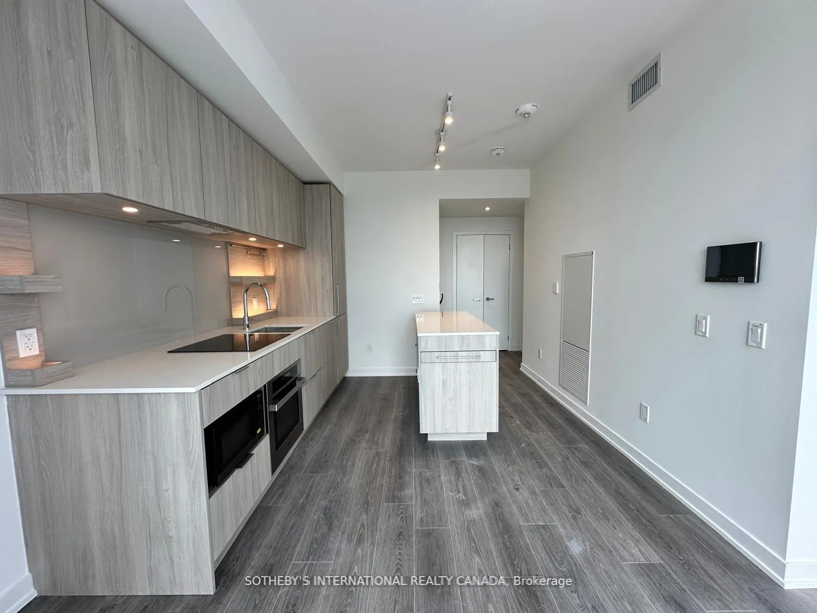 28 Ann Street, #1311