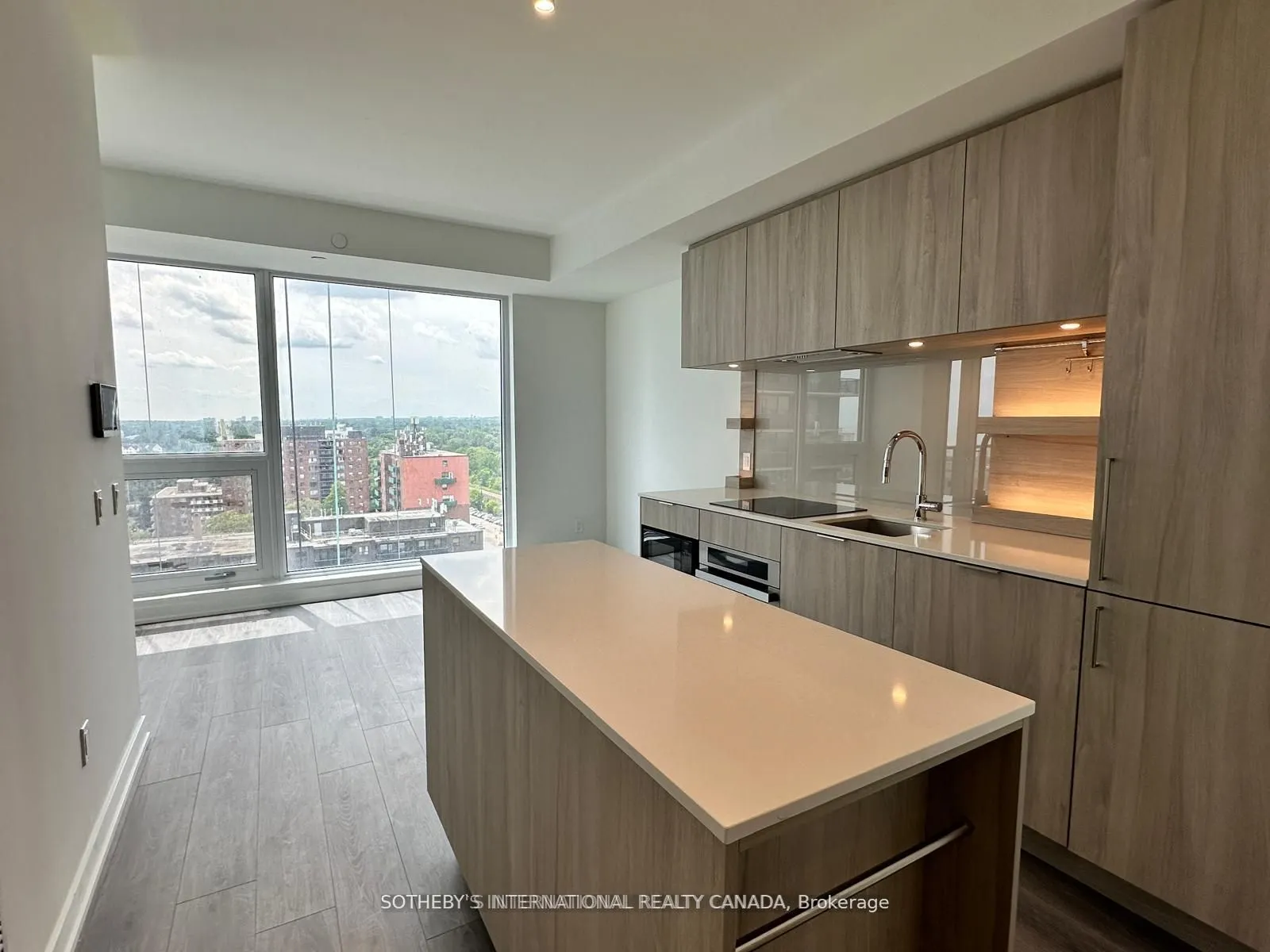 28 Ann Street, #1311