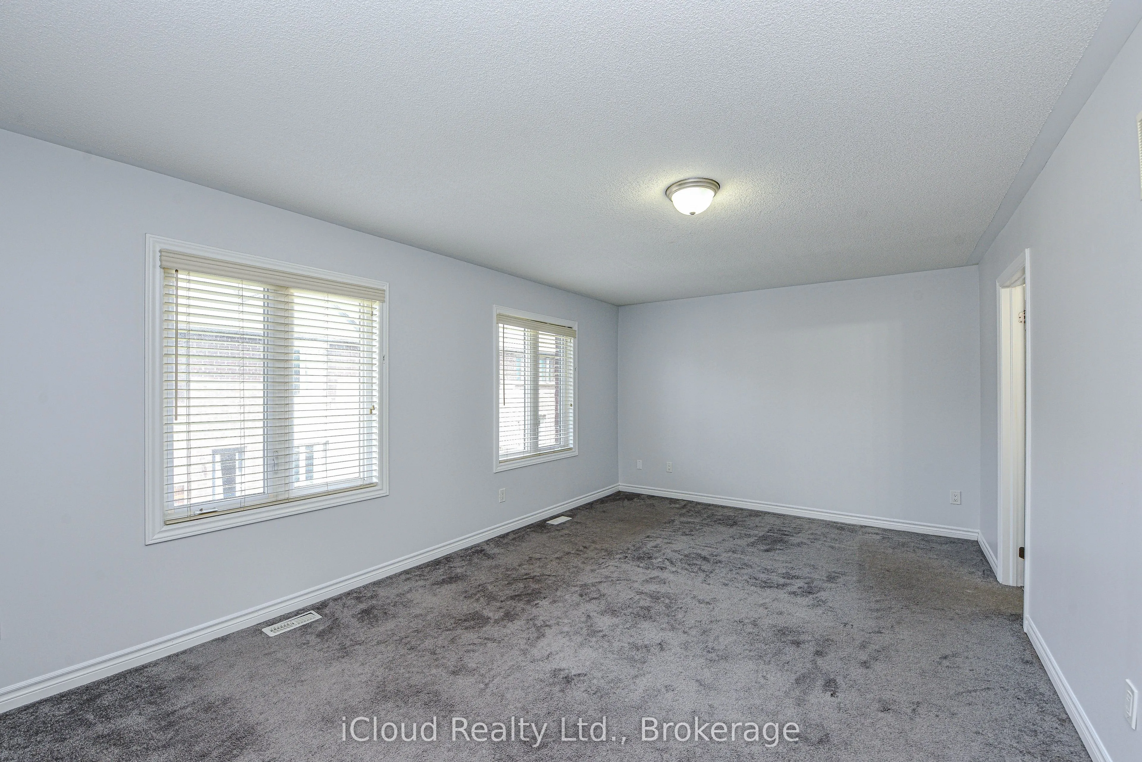 29 Gammon Crescent S