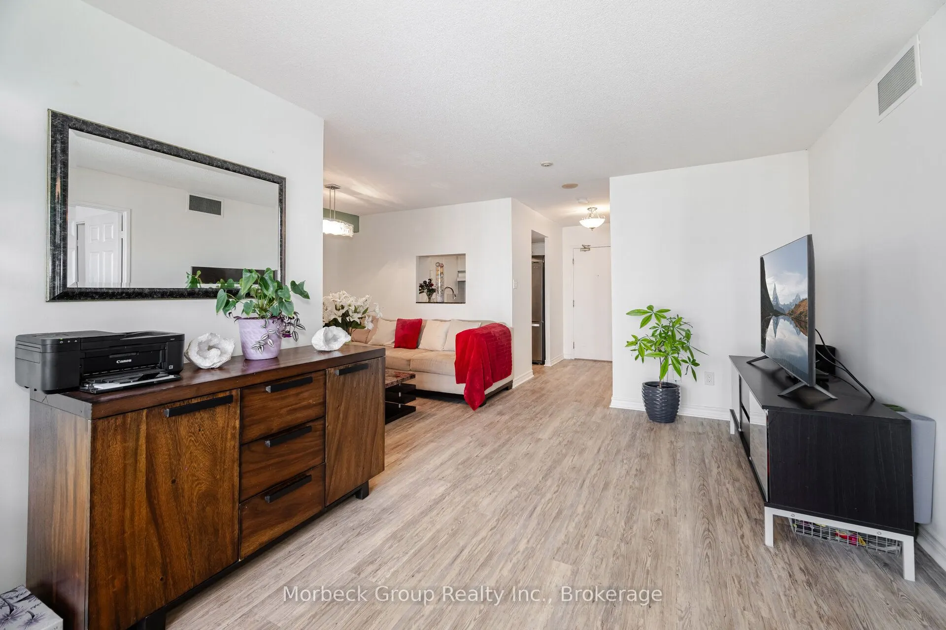 285 Enfield Place, #1901