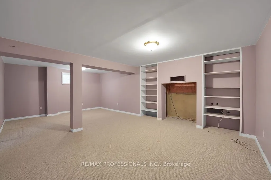 2228 Turnberry Road, #5