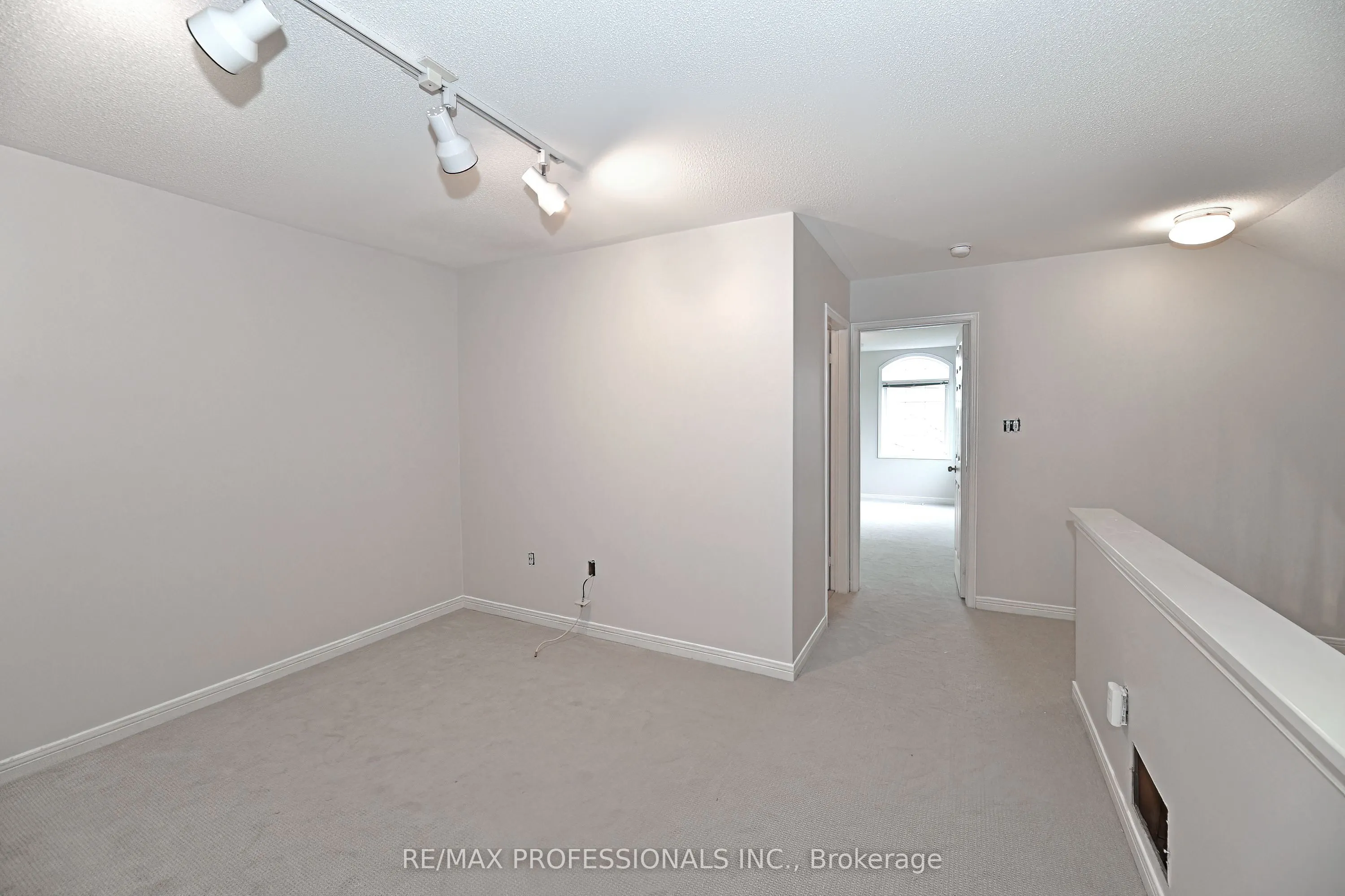 2228 Turnberry Road, #5