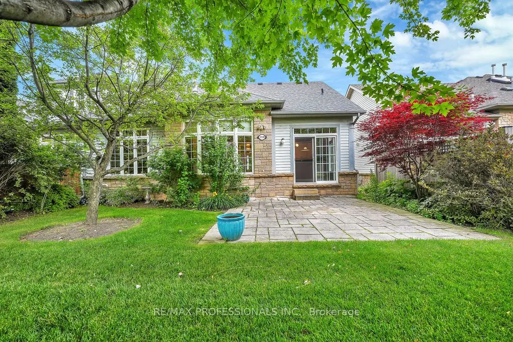 2228 Turnberry Road, #5