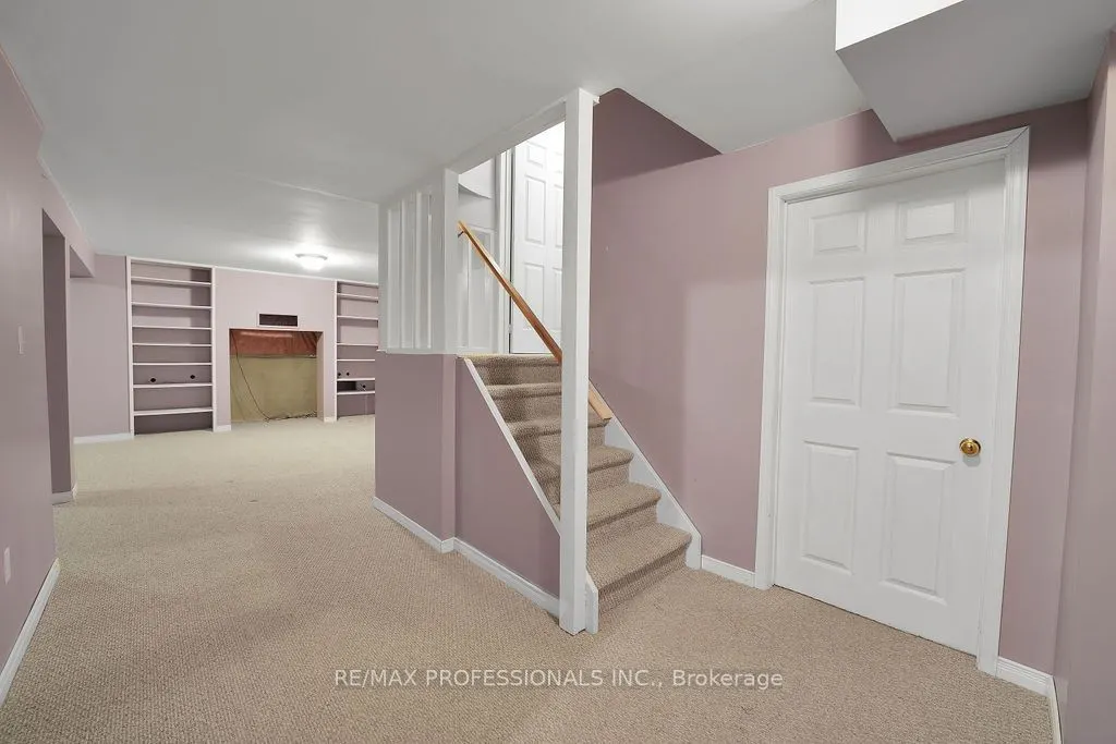 2228 Turnberry Road, #5