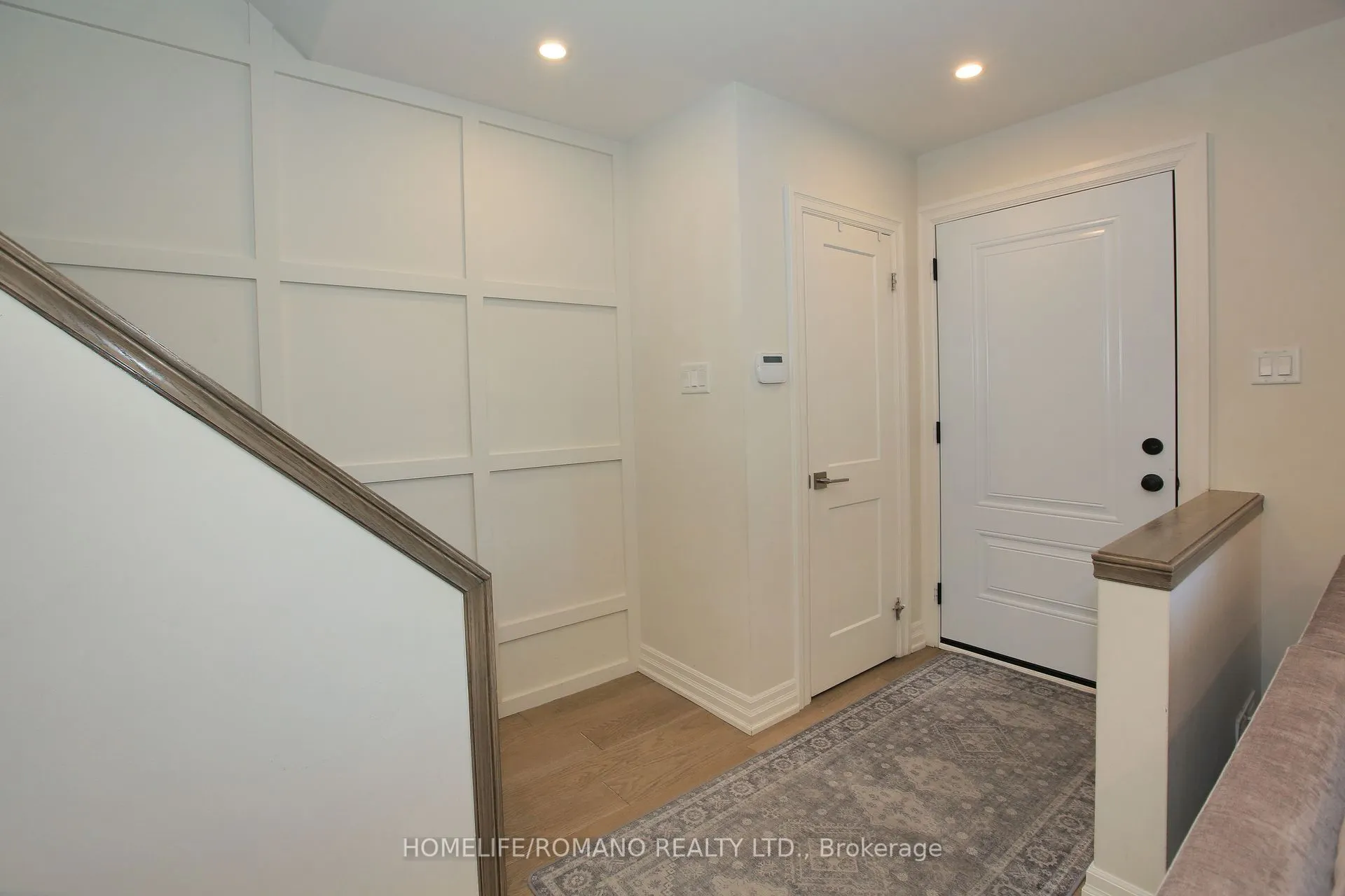 72 Deverell Crescent