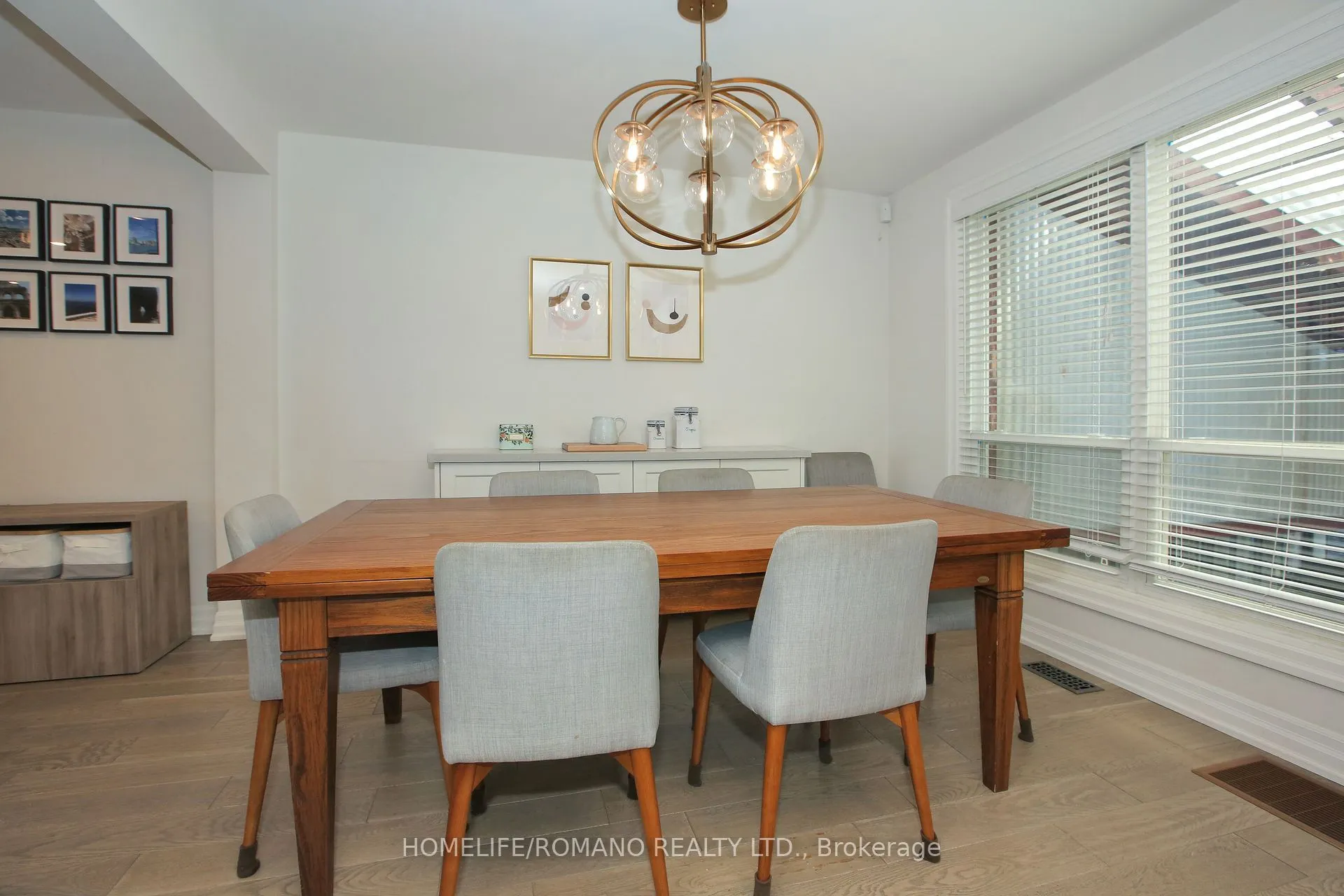 72 Deverell Crescent