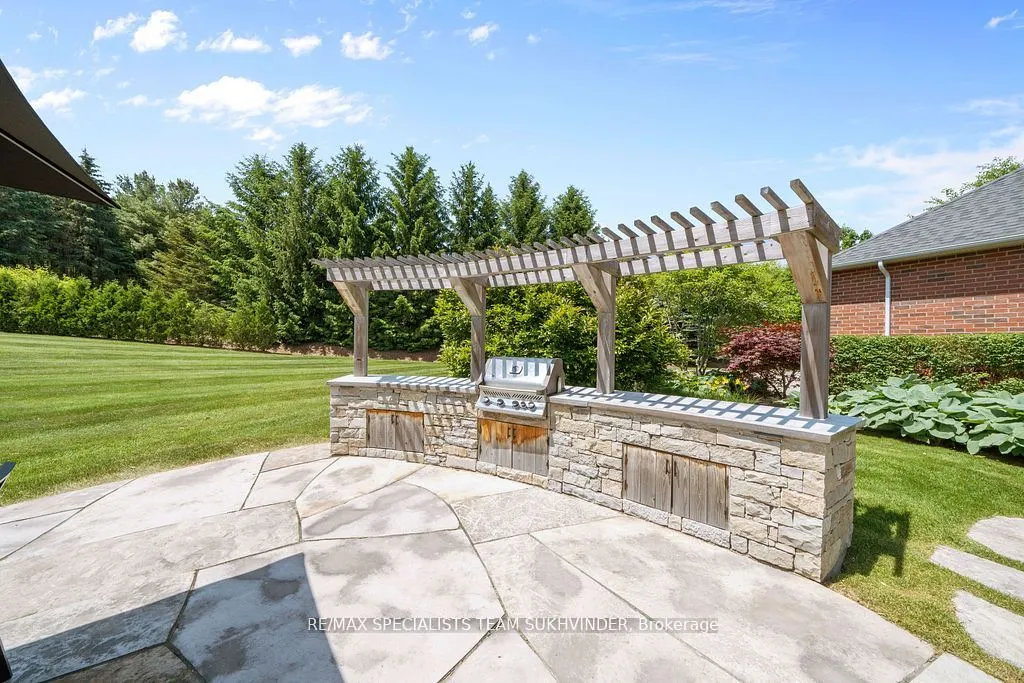 37 Doctor Reynar Road