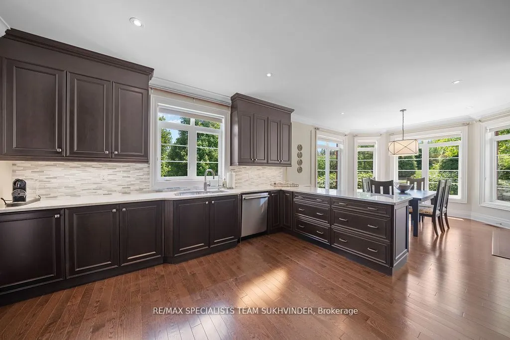 37 Doctor Reynar Road